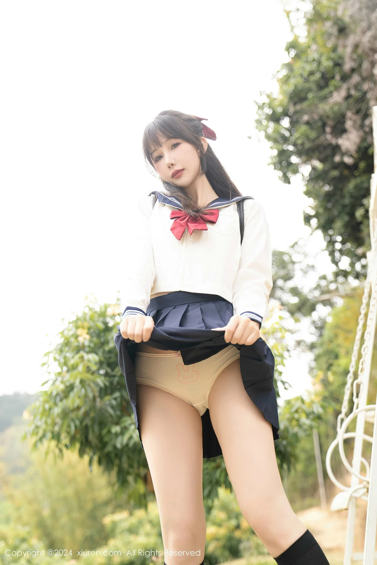 秀人集.com_[XiuRen秀人网]No.8365_模特波巧酱长白山旅拍性感学妹制服配黑丝袜秀曼妙身姿诱惑写真85P