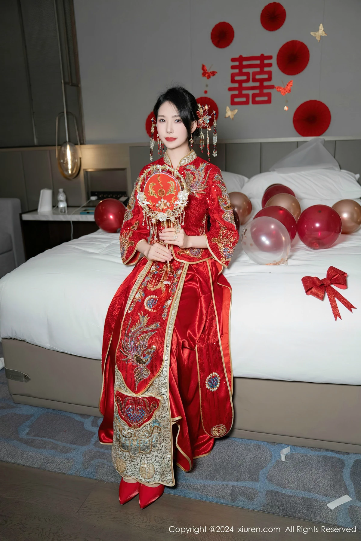 秀人集.com_[XiuRen秀人网]No.8376_模特利世性感红色新娘妆露红色内衣配超薄闪亮肉丝完美诱惑写真95P