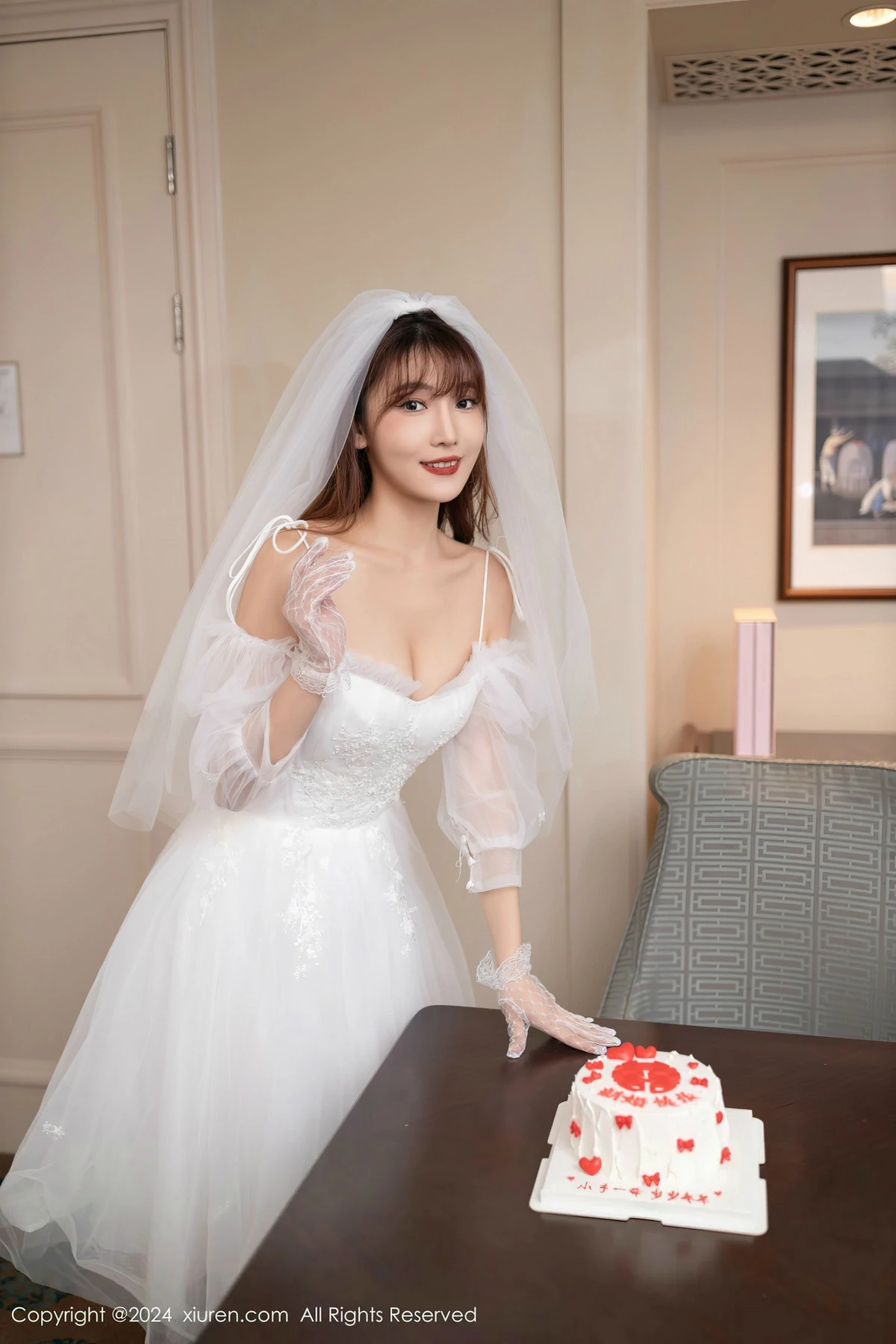 秀人集.com_[XiuRen秀人网]No.8418_模特陆萱萱性感白色婚纱配超薄肉丝半脱秀惹火身材撩人诱惑写真80P