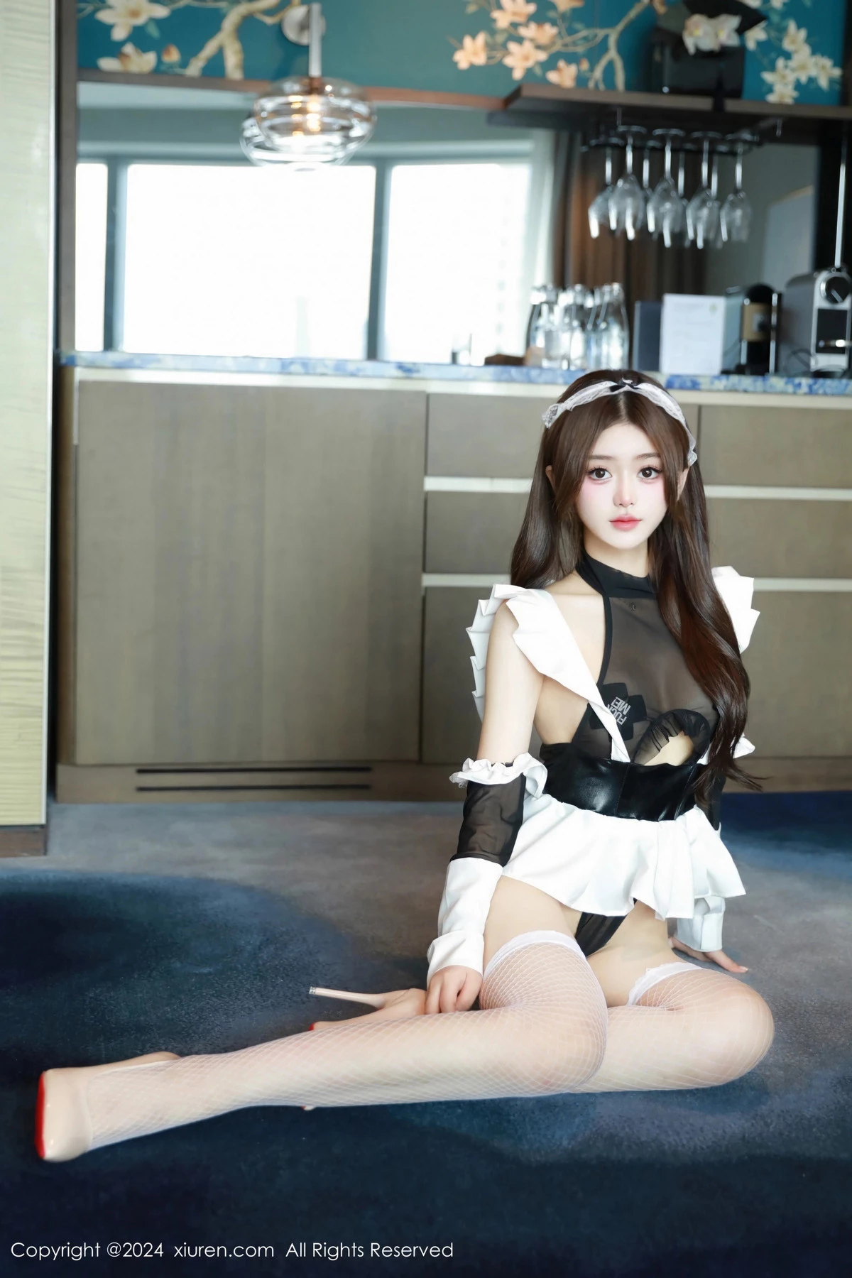 秀人集.com_[XiuRen秀人网]No.8282_模特媃柔rourou性感情趣女仆装配白色网袜秀柔美身段诱惑写真81P