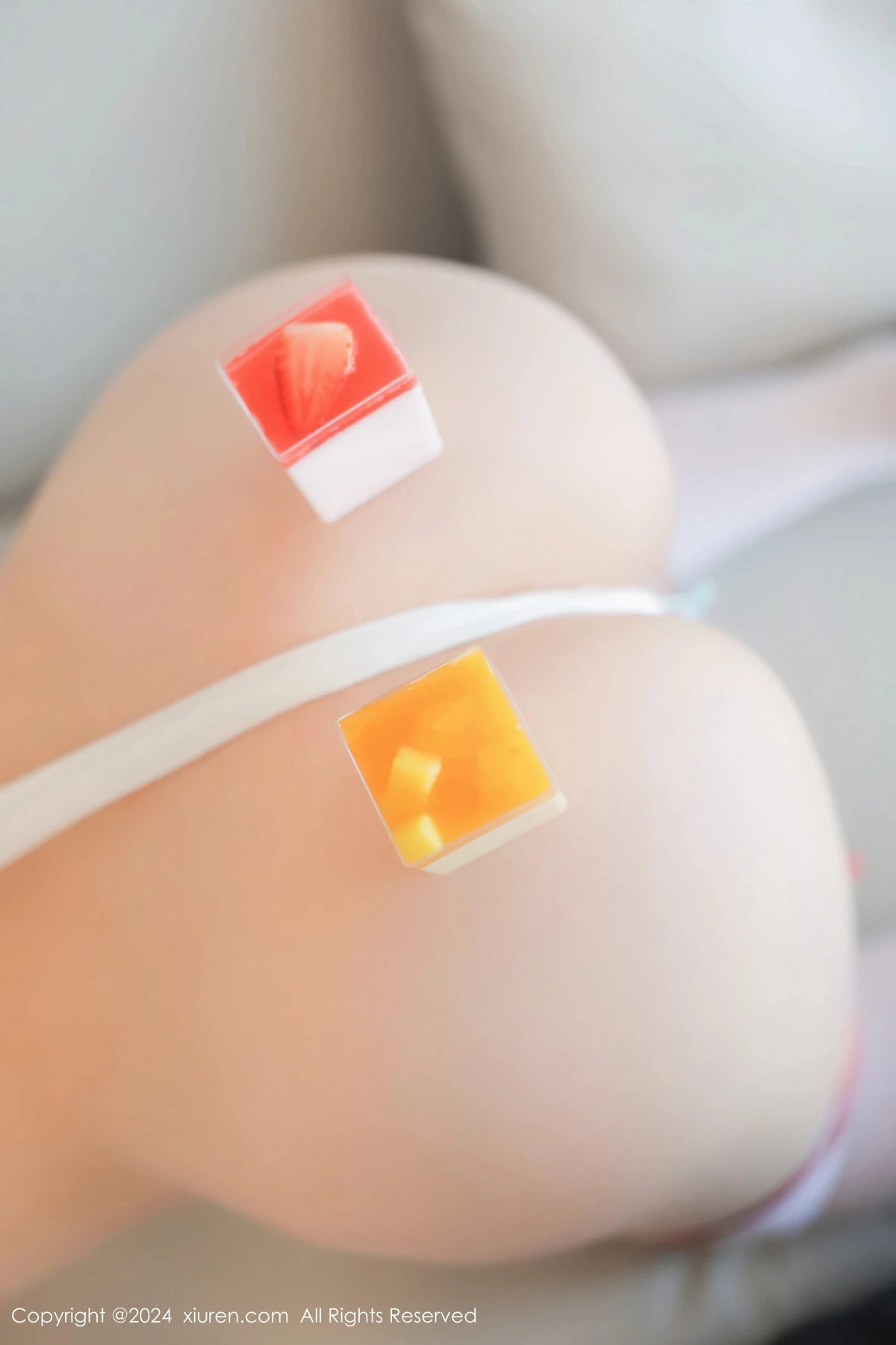 秀人集.com_[XiuRen秀人网]No.8293_模特小薯条nienie浴缸场景性感白色情趣服饰秀惹火身材诱惑写真86P