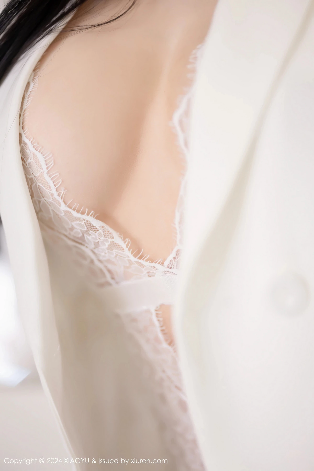 秀人集.com_[XiaoYu画语界]Vol.1238_女神杨晨晨Yome性感白色情趣内衣配白丝袜秀完美身材诱惑写真81P