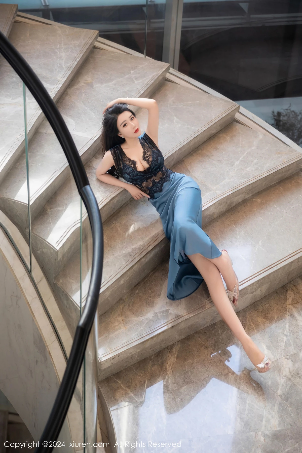 秀人集.com_[XiuRen秀人网]No.8466_模特李若汐性感蓝黑色长裙露黑色情趣内衣秀完美身材诱惑写真81P