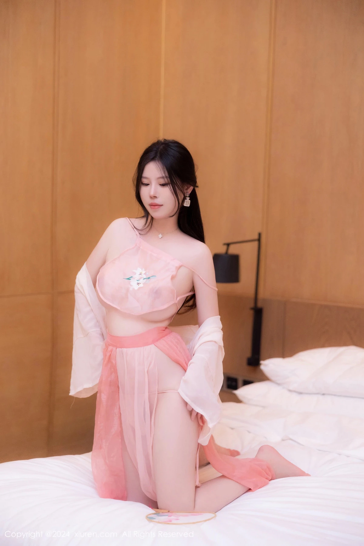 秀人集.com_[XiuRen秀人网]No.8503_模特白茹雪私房性感粉色薄纱古装服饰秀丰腴身材撩人诱惑写真73P