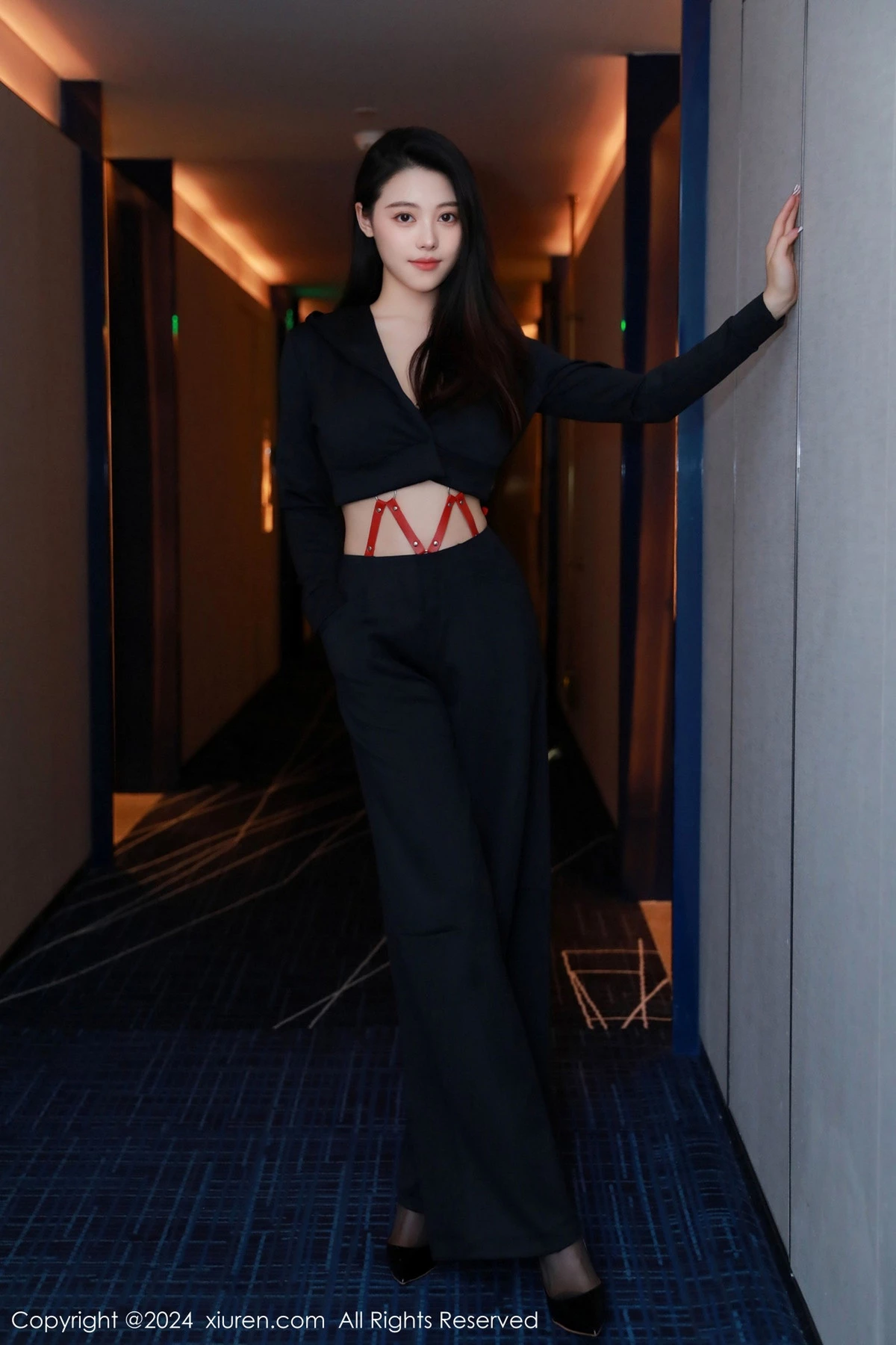 秀人集.com_[XiuRen秀人网]No.8524_模特清妙捆绑主题红色带子情趣服饰配黑丝袜秀惹火身材诱惑写真80P