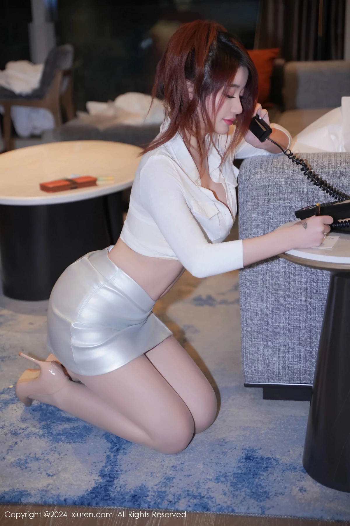 秀人集.com_[XiuRen秀人网]No.8542_模特美七Mia性感白色上衣配短裙露黄色内衣秀完美身材诱惑写真77P