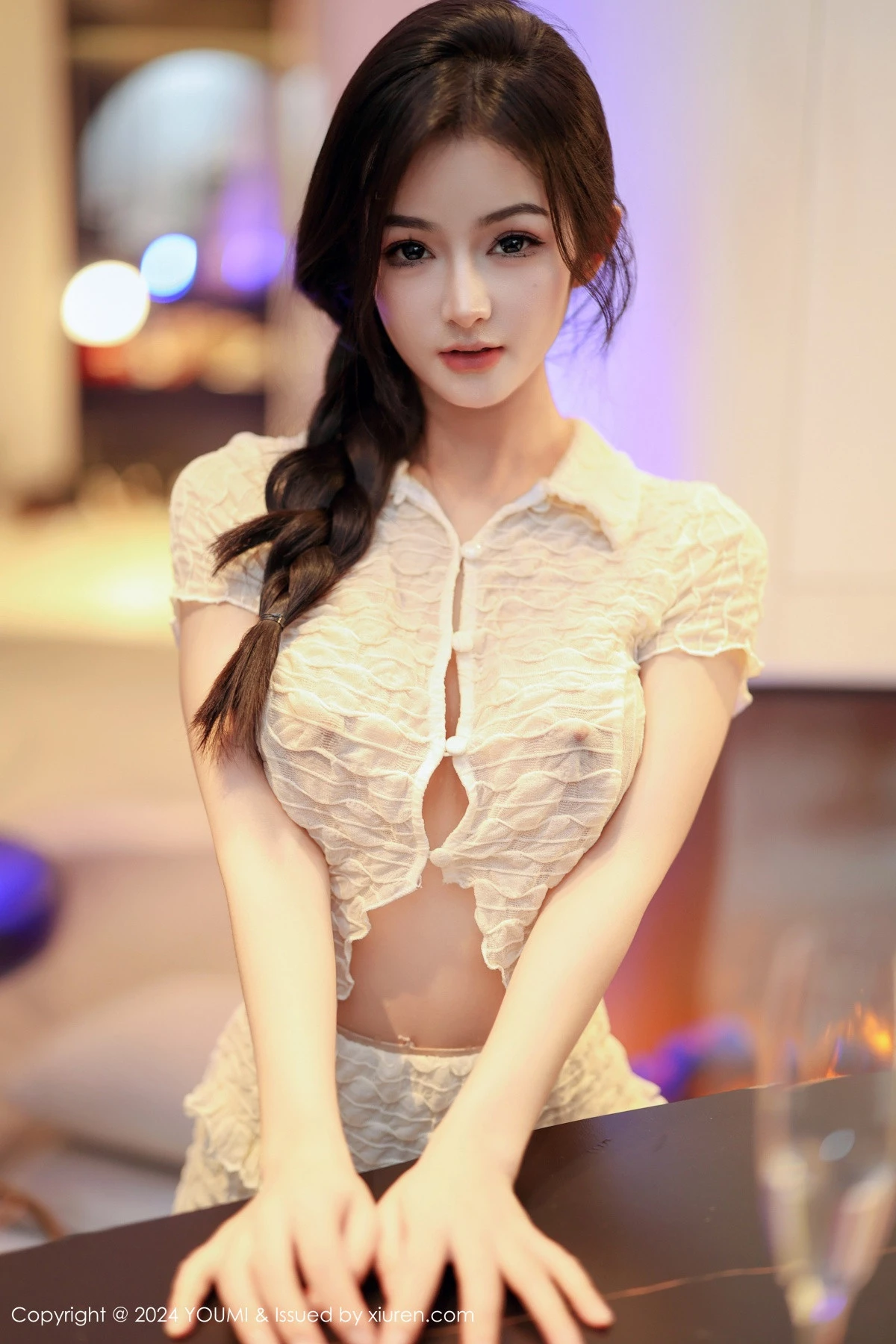 秀人集.com_[YouMi尤蜜荟]Vol.1067_模特谭小灵性感浅色轻透上衣配超薄肉丝秀丰腴有致身材诱惑写真82P