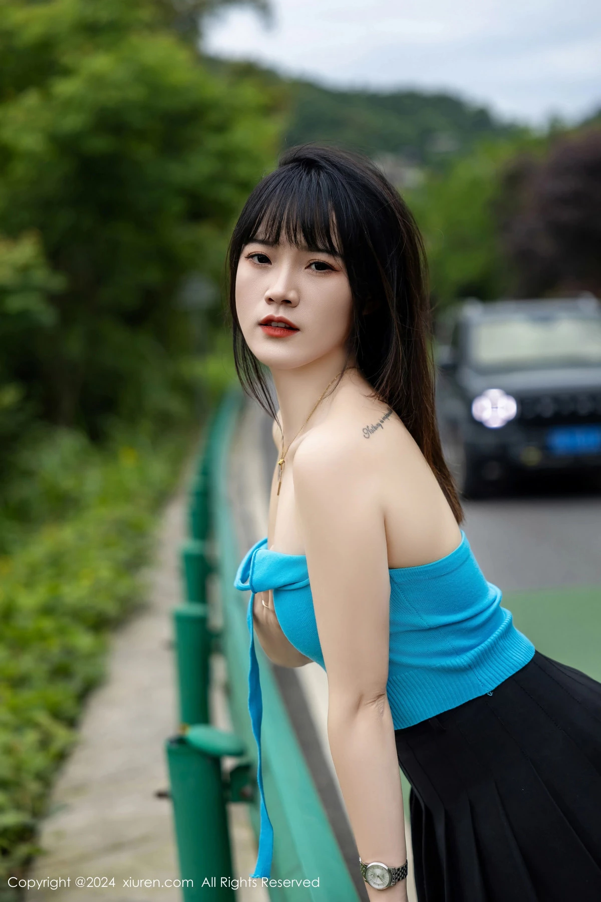 秀人集.com_[XiuRen秀人网]No.8586_模特唐安诺户外性感黑色百褶裙配黑色丝袜秀曼妙身姿迷人写真81P