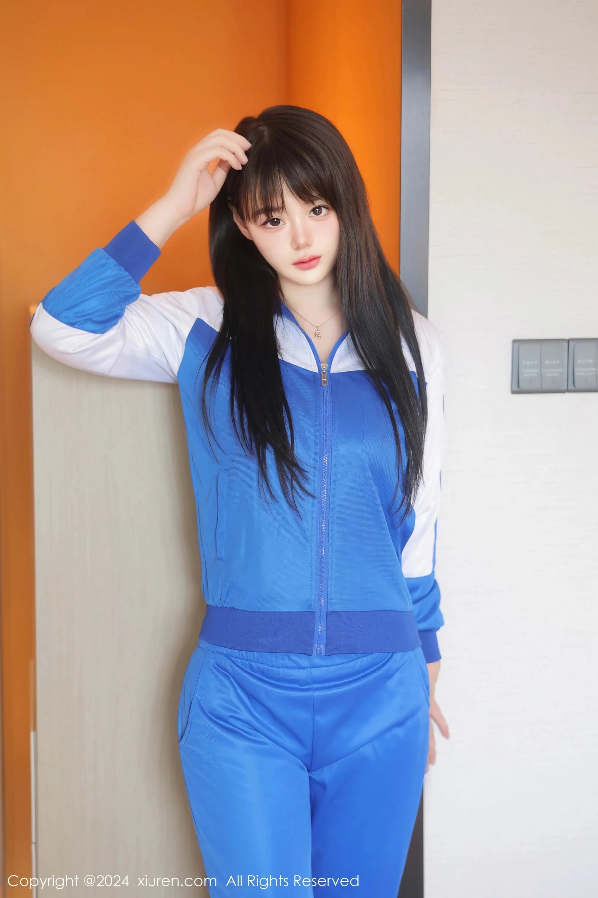 秀人集.com_[XiuRen秀人网]No.8631_模特陈柒柒性感蓝色学妹服饰露白色内衣秀丰腴惹火身材诱惑写真87P