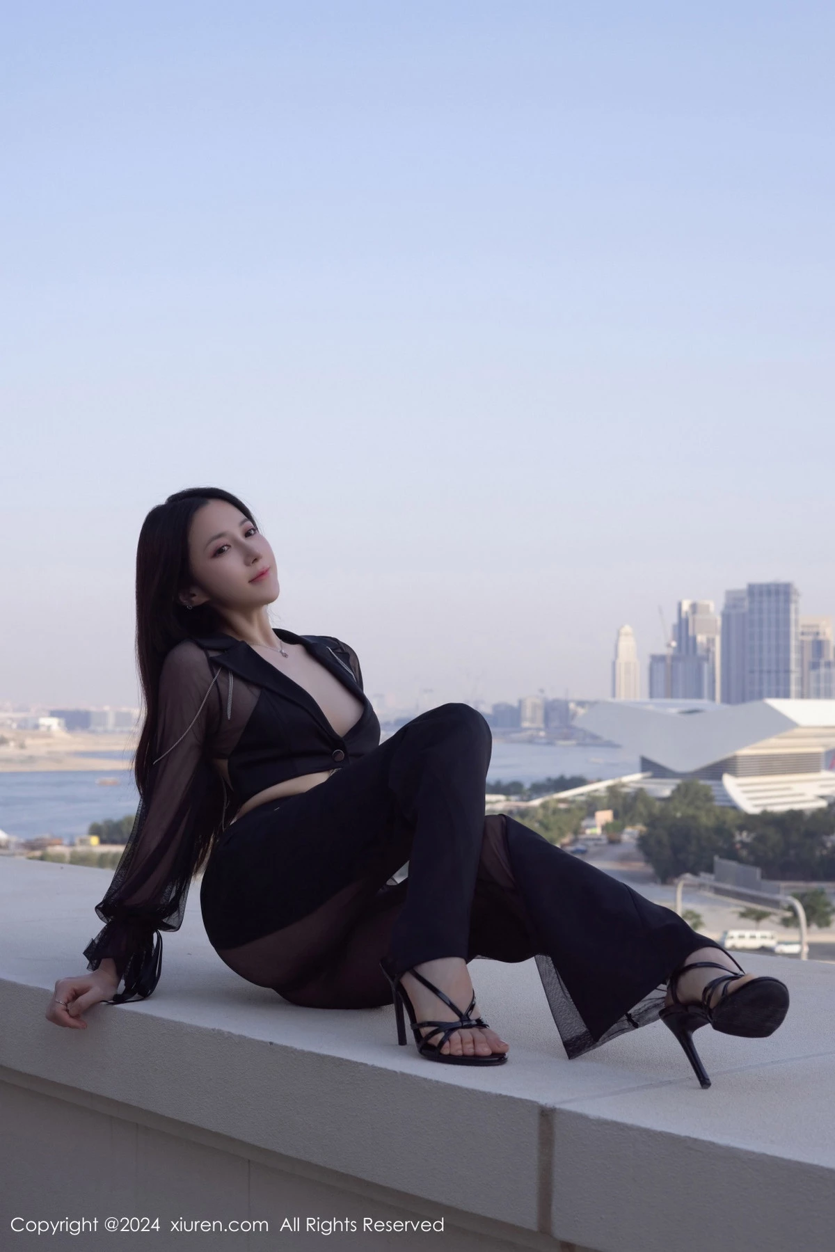 秀人集.com_[XiuRen秀人网]No.8675_模特鱼子酱Fish性感秘书OL服饰露黑色情趣内衣迷人诱惑写真80P