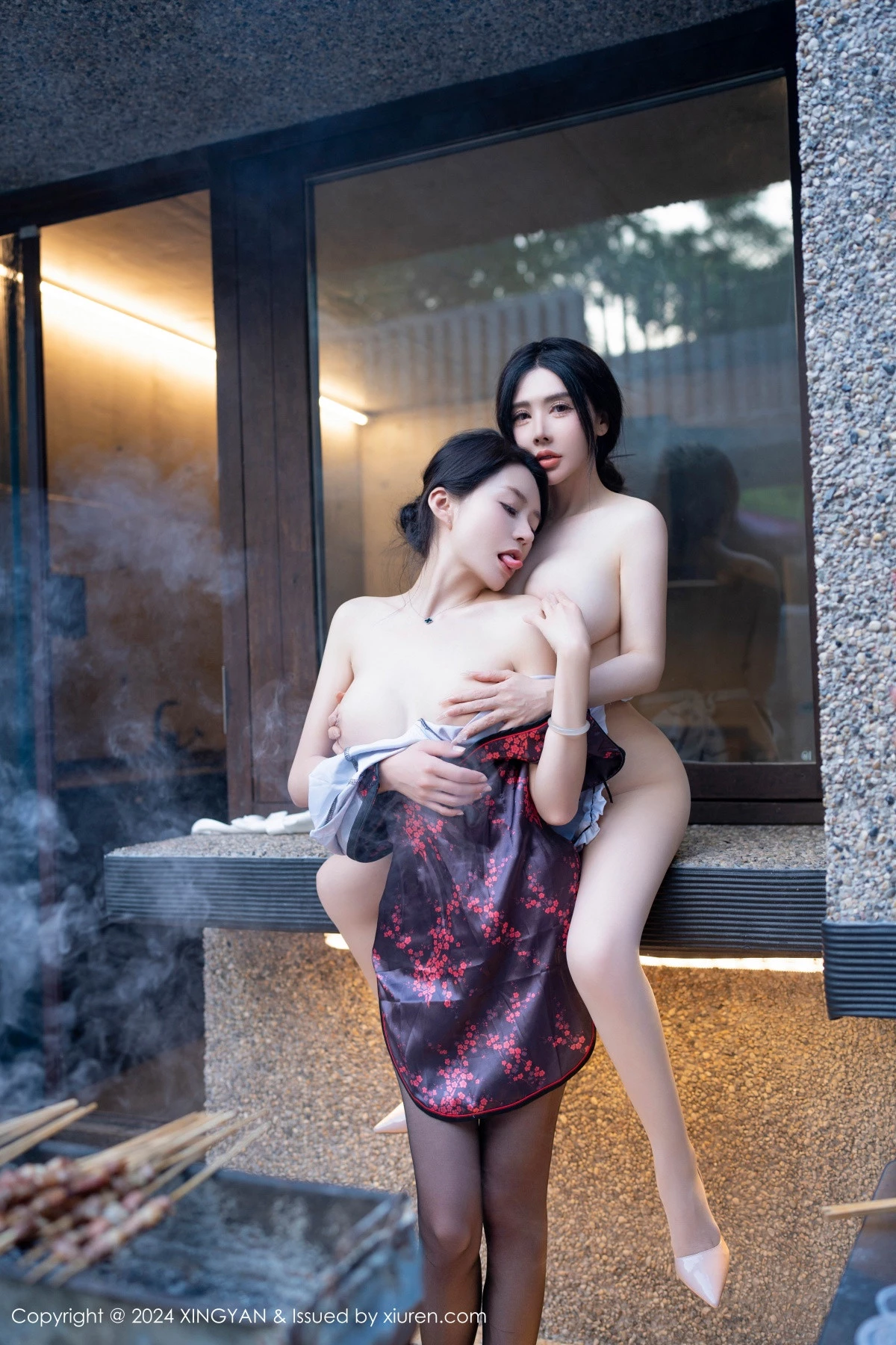 秀人集.com_[XINGYAN星颜社]VOL.242_模特合集女神潘思沁＆林幼一烧烤场景性感服饰秀完美身材诱惑写真80P