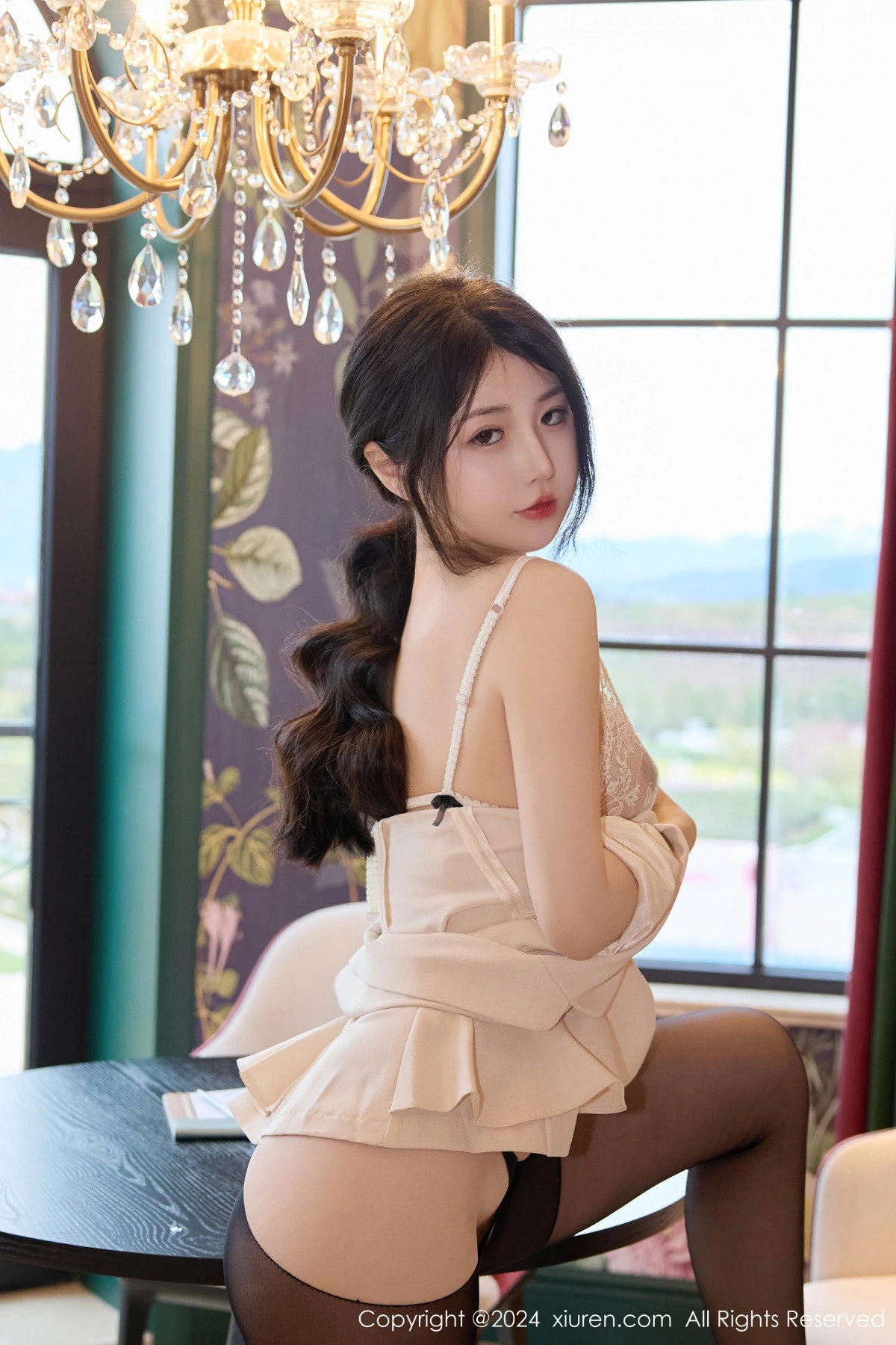 秀人集.com_[XiuRen秀人网]No.8703_模特陈小花性感白色OL制服露白色蕾丝内衣配黑丝裤袜诱惑写真50P