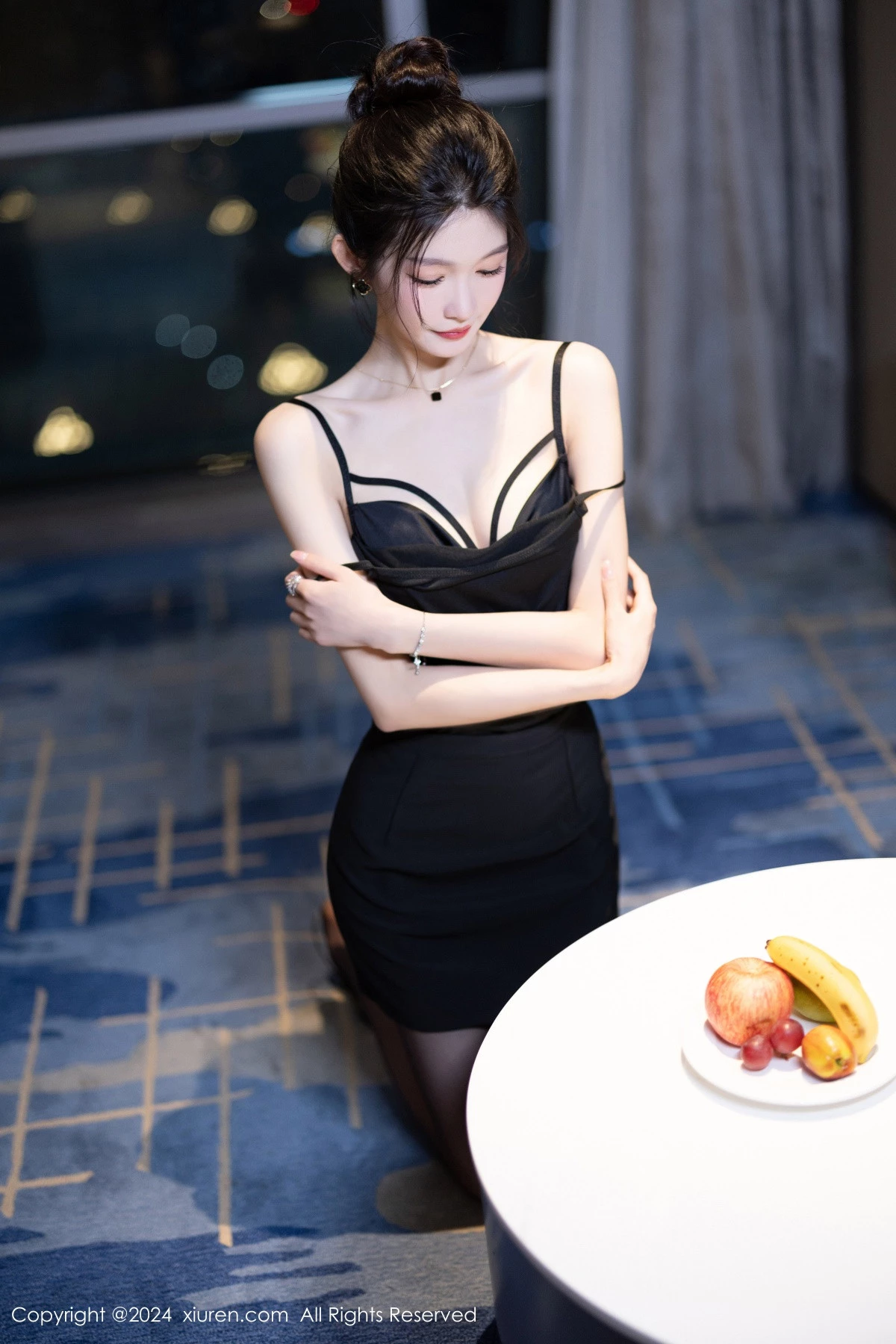 秀人集.com_[XiuRen秀人网]No.8791_模特程程程性感黑色OL服饰露黑色蕾丝内衣配黑丝吊袜诱惑写真101P