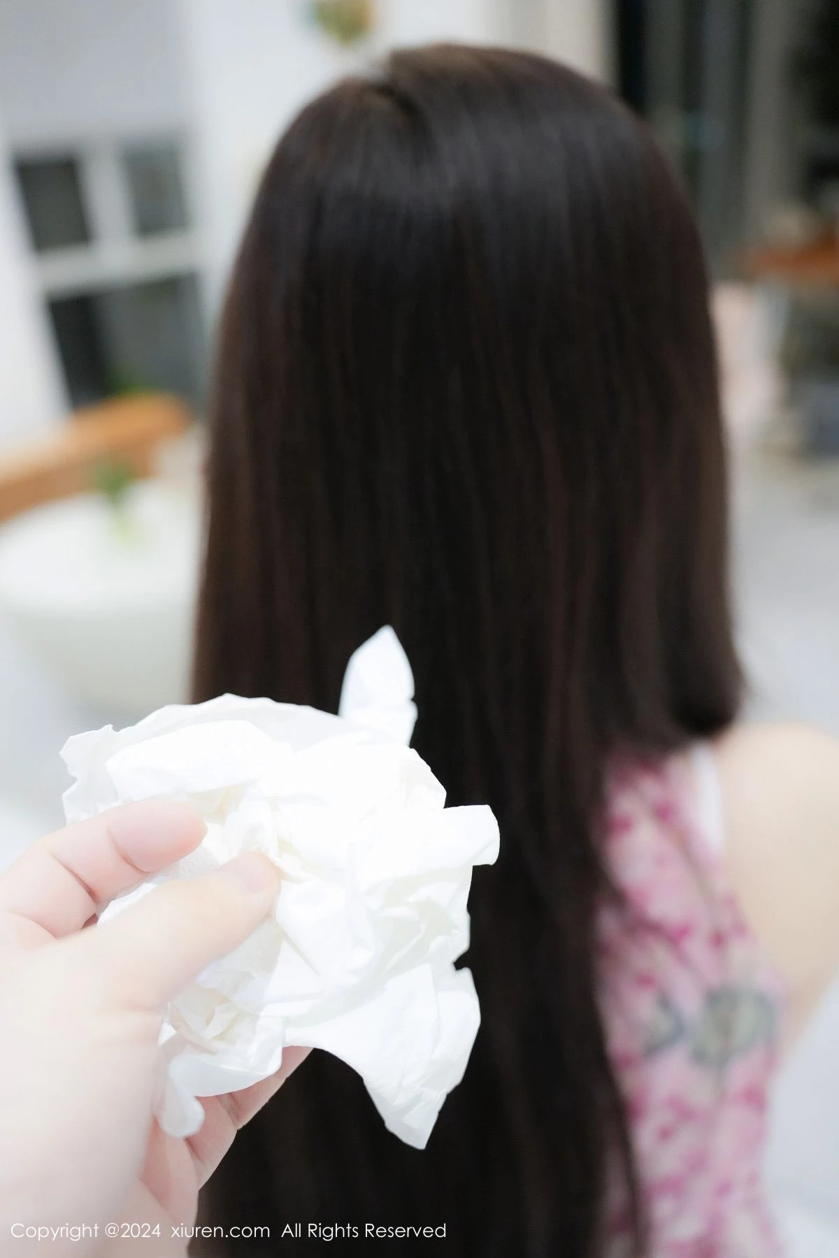 秀人集.com_[XiuRen秀人网]No.8855_模特Erikaki性感浅粉色碎花裙露白色内衣秀完美身材迷人诱惑写真78P