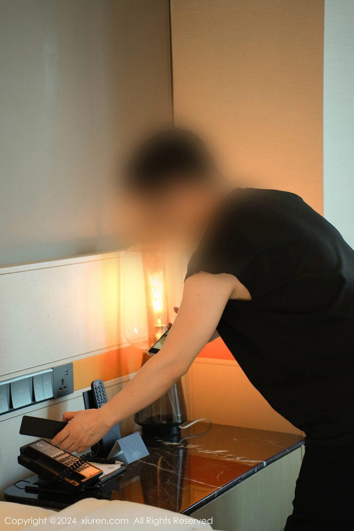 秀人集.com_[XiuRen秀人网]No.8735_模特甜妮性感黑色制服露黑色蕾丝内衣配黑丝袜秀曼妙身姿诱惑写真85P