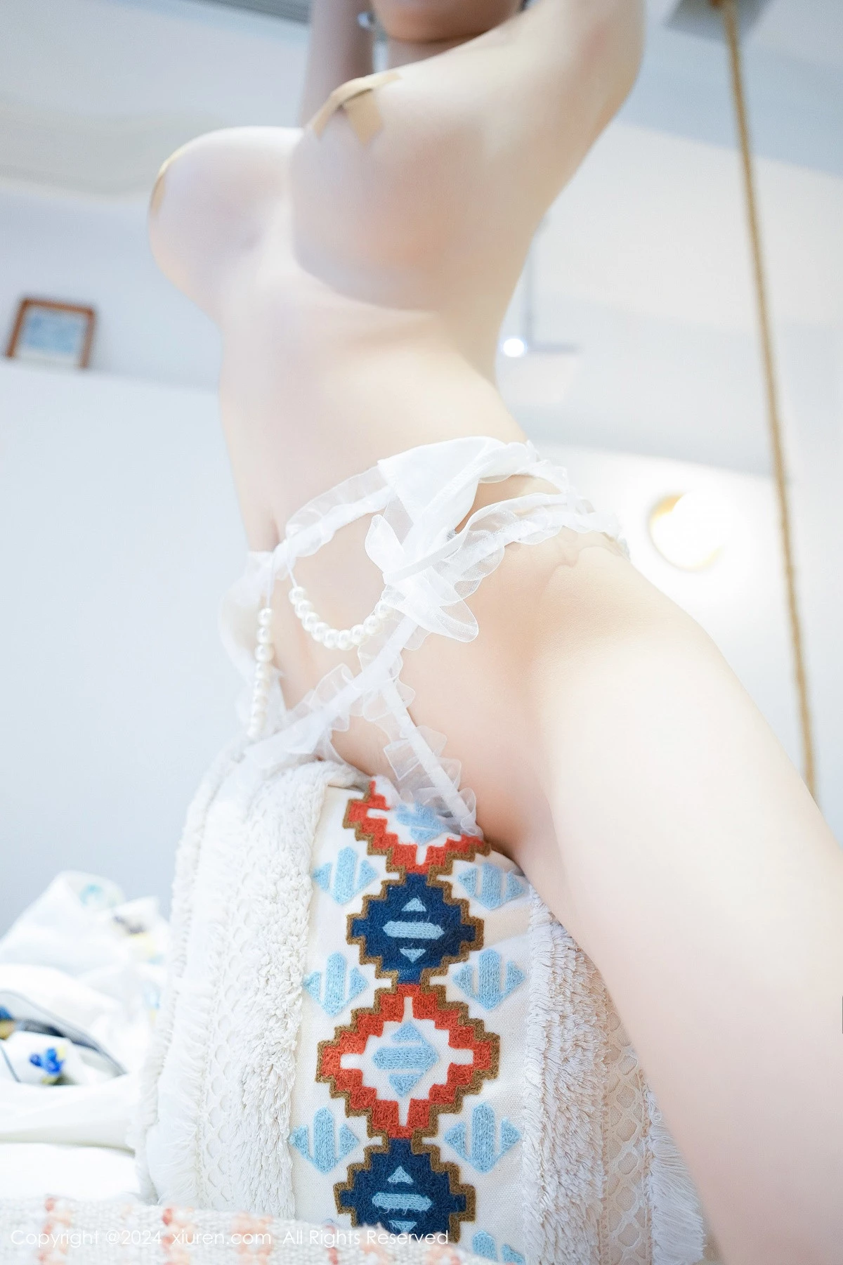 秀人集.com_[XiuRen秀人网]No.8745_模特Erikaki性感空姐制服配开档肉丝露情趣内衣秀火辣身材诱惑写真81P