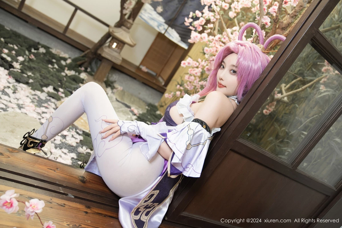 秀人集.com_[XiuRen秀人网]No.8943_女神杨晨晨Yome性感紫色Cosplay服饰配白丝袜秀丰满身材诱惑写真79P