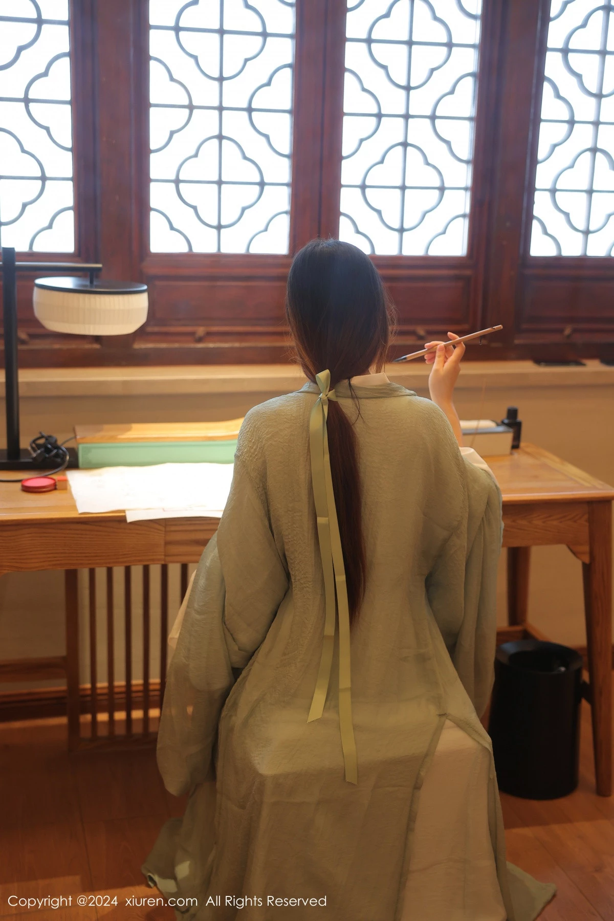 秀人集.com_[XiuRen秀人网]No.8937_模特蛋蛋宝私房性感绿色古装服饰配超薄肉丝秀丰腴身姿诱惑写真83P