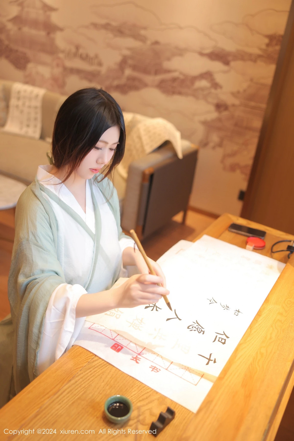 秀人集.com_[XiuRen秀人网]No.8937_模特蛋蛋宝私房性感绿色古装服饰配超薄肉丝秀丰腴身姿诱惑写真83P