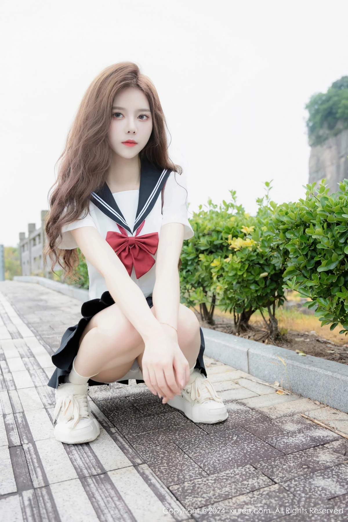 秀人集.com_[XiuRen秀人网]No.8948_新人模特拍黄瓜girl性感JK制服露白色蕾丝内衣秀曼妙身姿诱惑写真81P