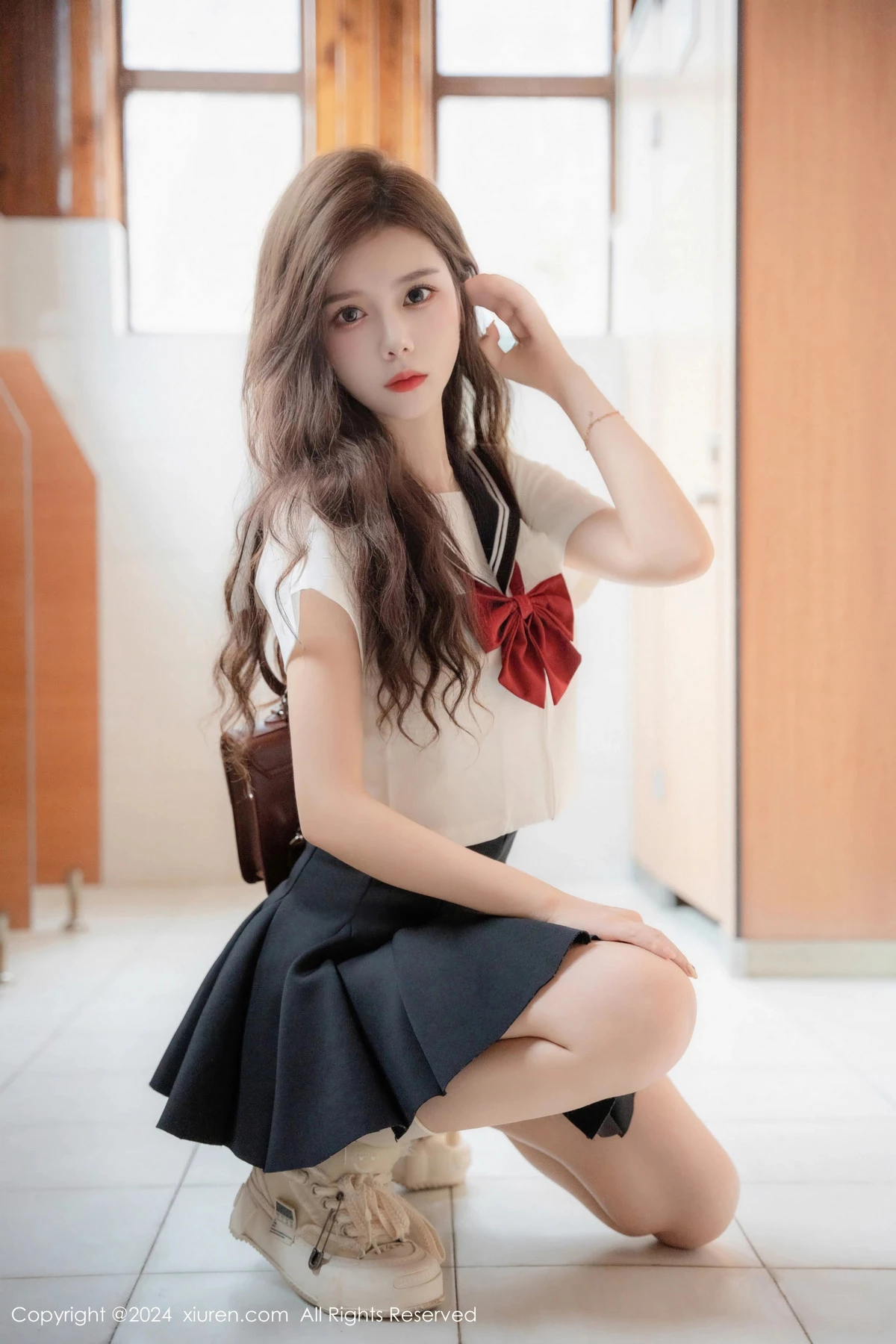 秀人集.com_[XiuRen秀人网]No.8948_新人模特拍黄瓜girl性感JK制服露白色蕾丝内衣秀曼妙身姿诱惑写真81P