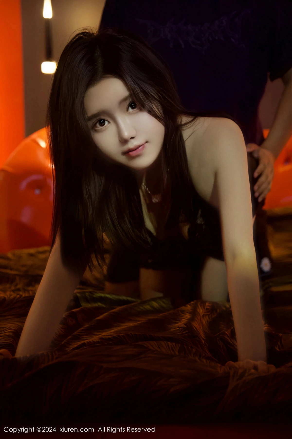 秀人集.com_[XiuRen秀人网]No.8956_模特小薯条nienie性感黑色连衣短裙配黑丝袜秀完美身材诱惑写真69P