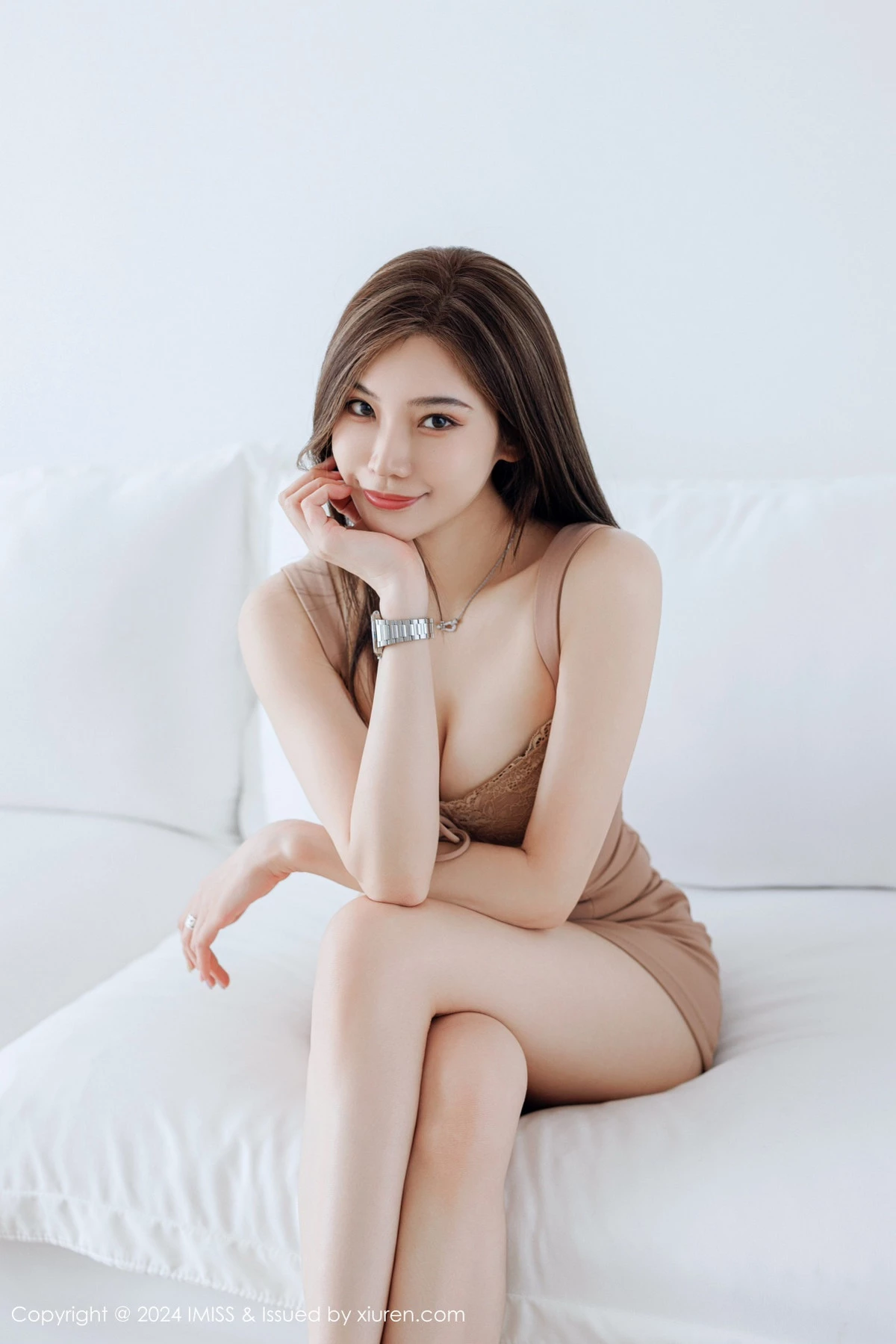 秀人集.com_[IMISS爱蜜社]Vol.775_女神小狐狸Kathryn浅色连衣短裙露粉色内衣秀曼妙身姿诱惑写真53P