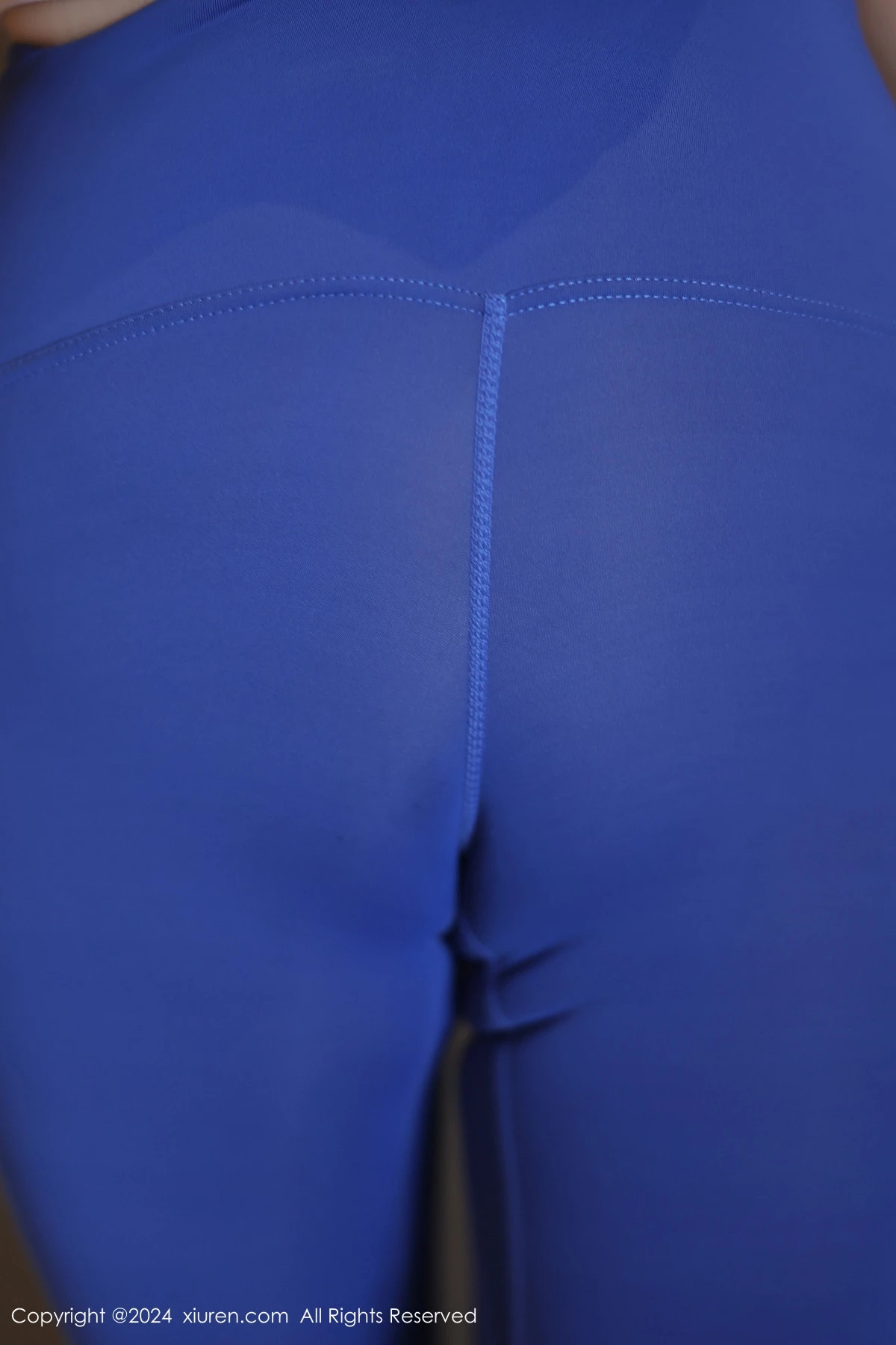 秀人集.com_[XiuRen秀人网]No.8977_新人模特吴怡怡性感蓝色瑜伽服饰紧身秀凹凸身材惹火诱惑写真53P