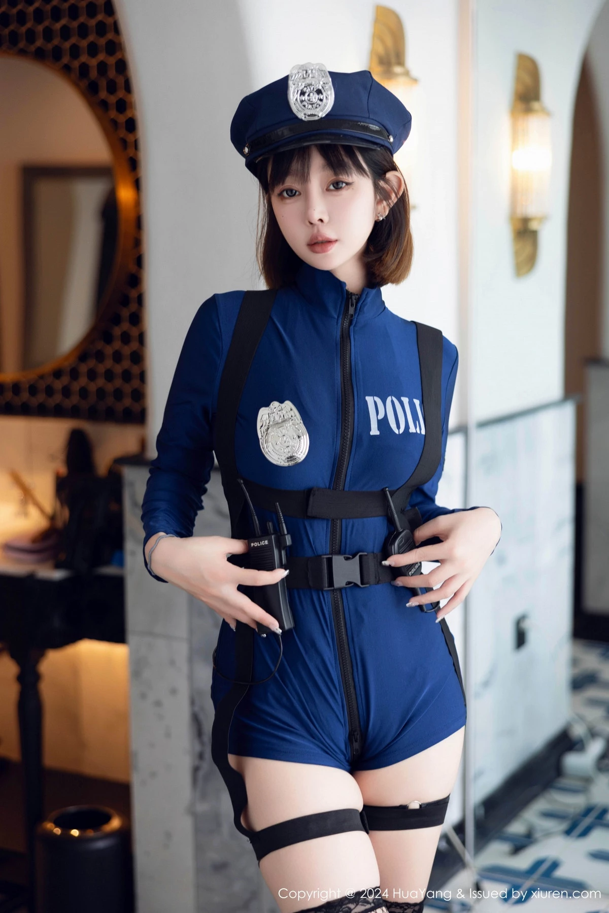 秀人集.com_[HuaYang花漾]Vol.599_女神王雨纯蓝色制服露情趣内衣配黑丝网袜秀曼妙身姿诱惑写真96P