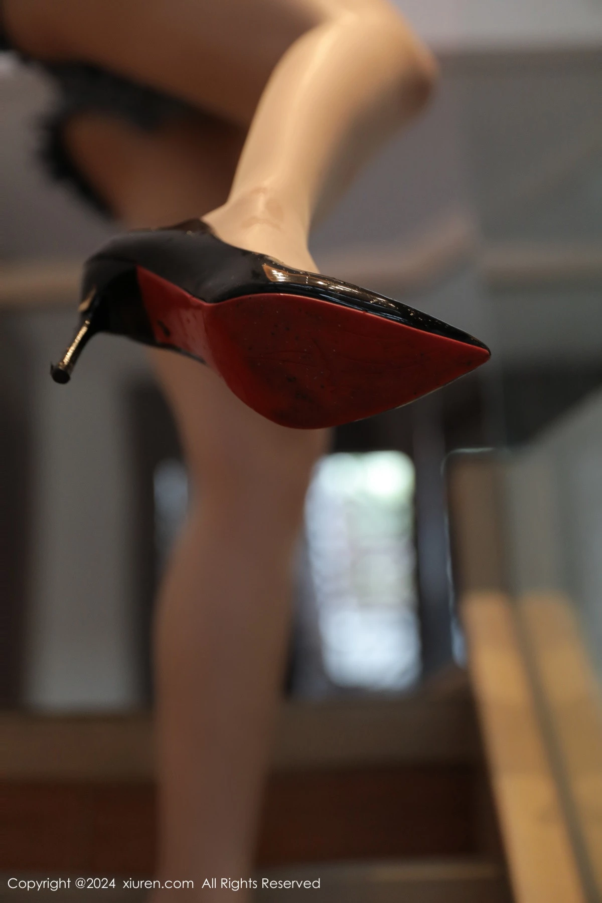 秀人集.com_[XiuRen秀人网]No.9008_模特蛋蛋宝性感白T配超短牛仔裤露超薄肉丝秀丰满身材诱惑写真84P