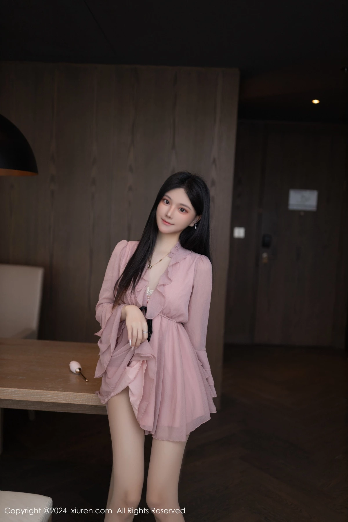 秀人集.com_[XiuRen秀人网]No.8925_模特幼幼性感紫色连衣短裙+白色薄透情趣服秀完美身材诱惑写真80P
