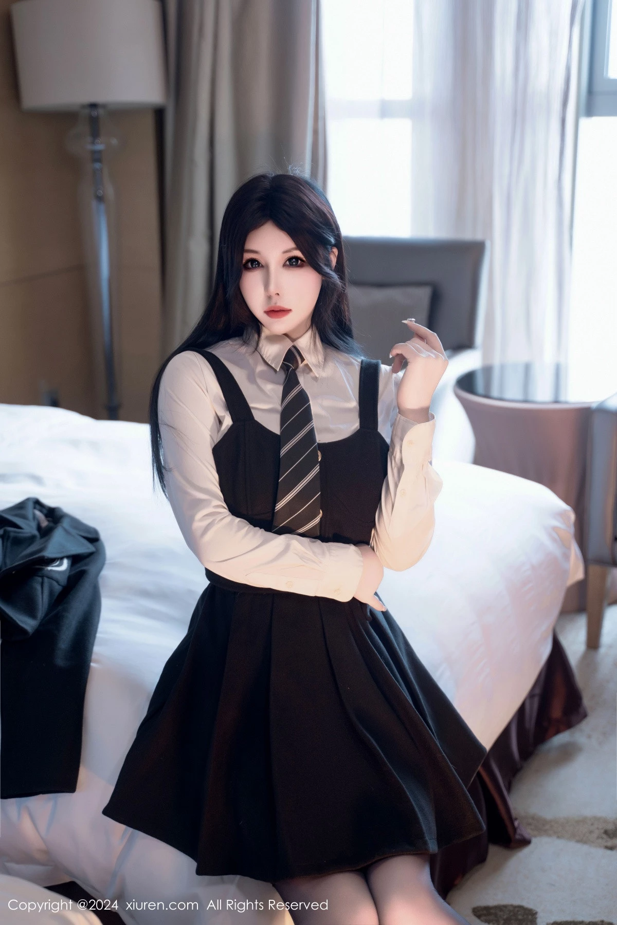 秀人集.com_[XiuRen秀人网]No.9106_模特陈芊儿私房性感白T露黑色皮质情趣内衣秀丰满身材诱惑写真90P