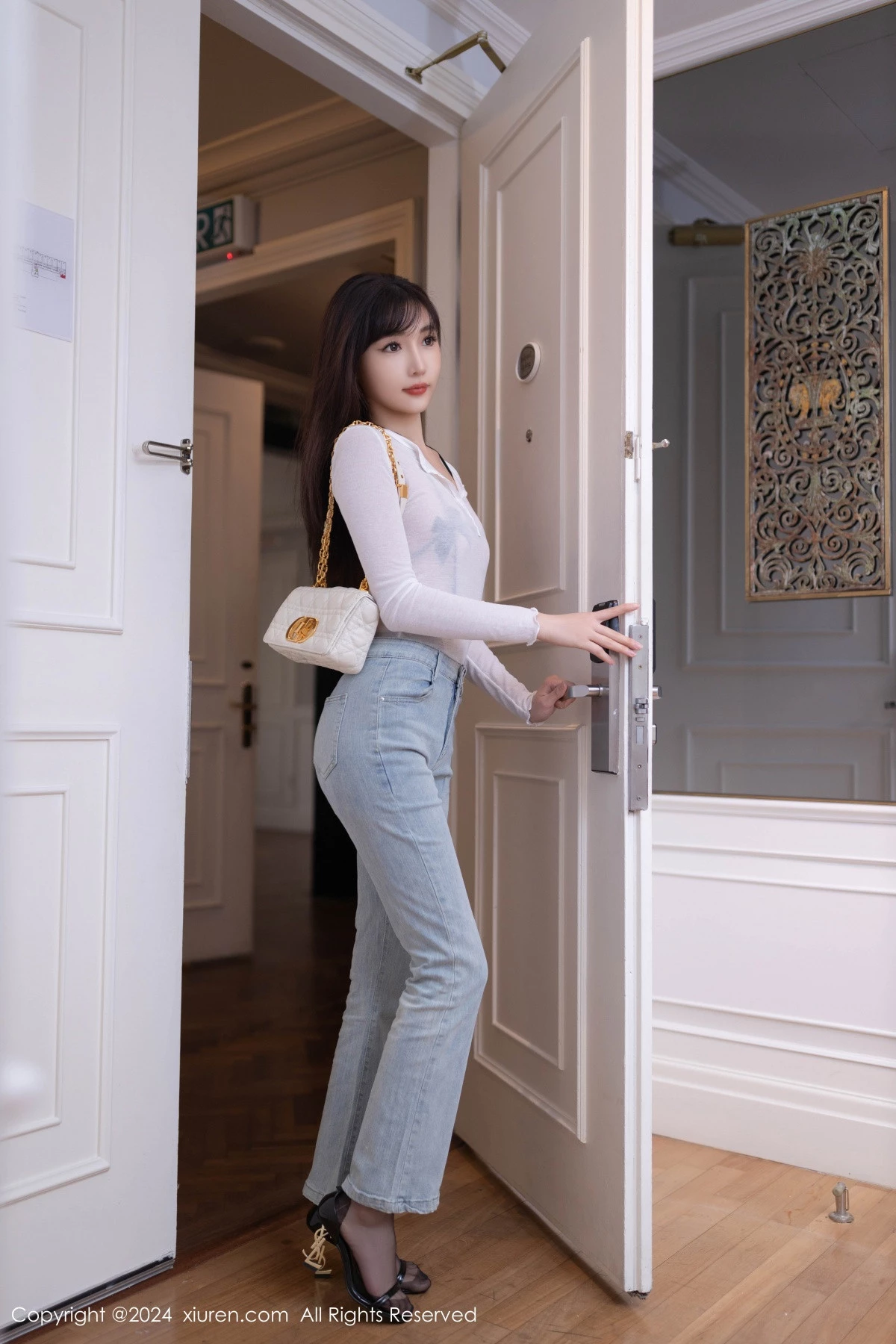 秀人集.com_[XiuRen秀人网]No.9118_模特陆萱萱性感黑色情趣内衣配黑丝吊袜秀完美身材撩人诱惑写真86P