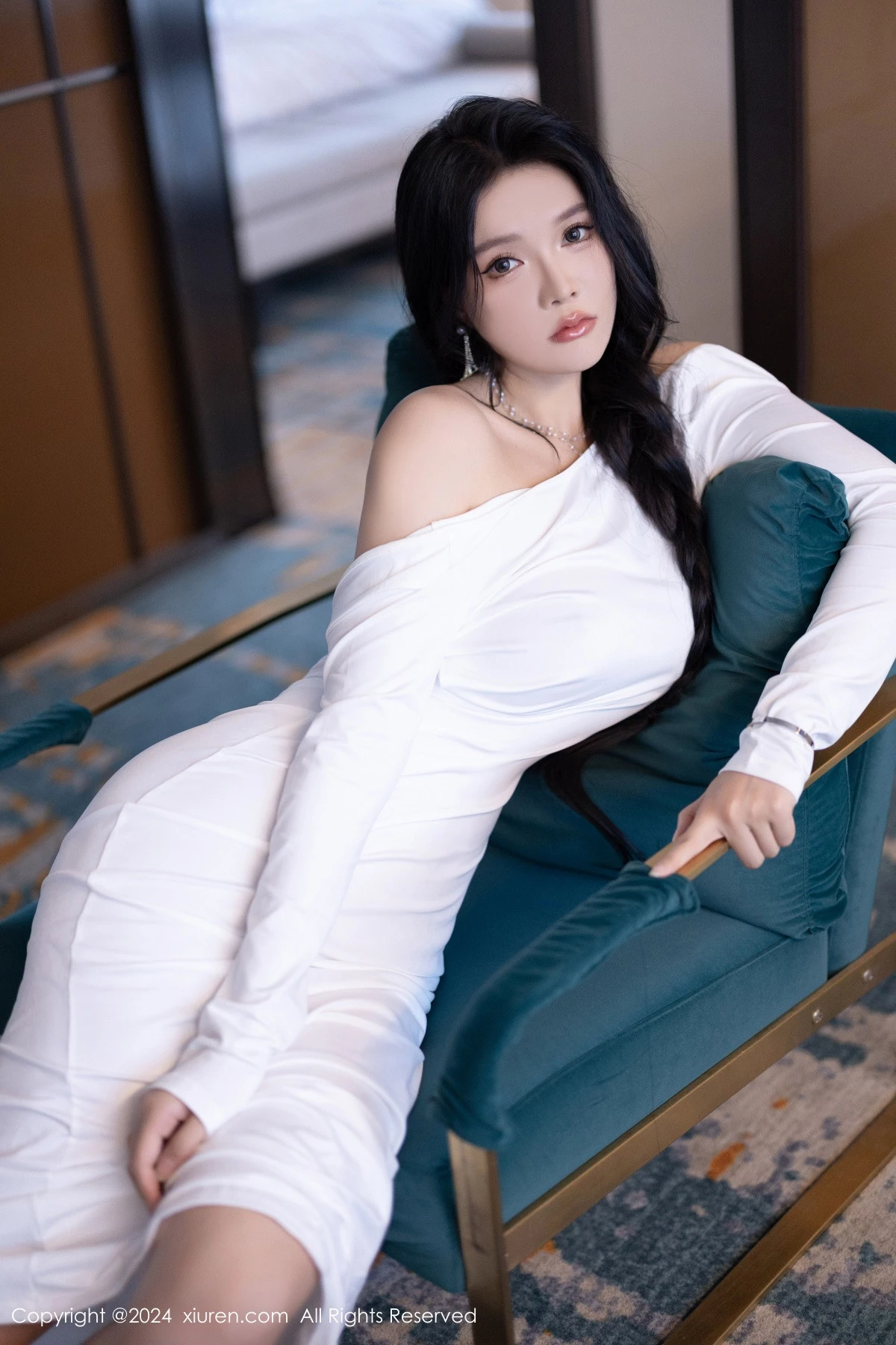 秀人集.com_[XiuRen秀人网]No.9115_模特娜比性感白色连衣裙+黑色蕾丝情趣内衣秀凹凸身材诱惑写真81P