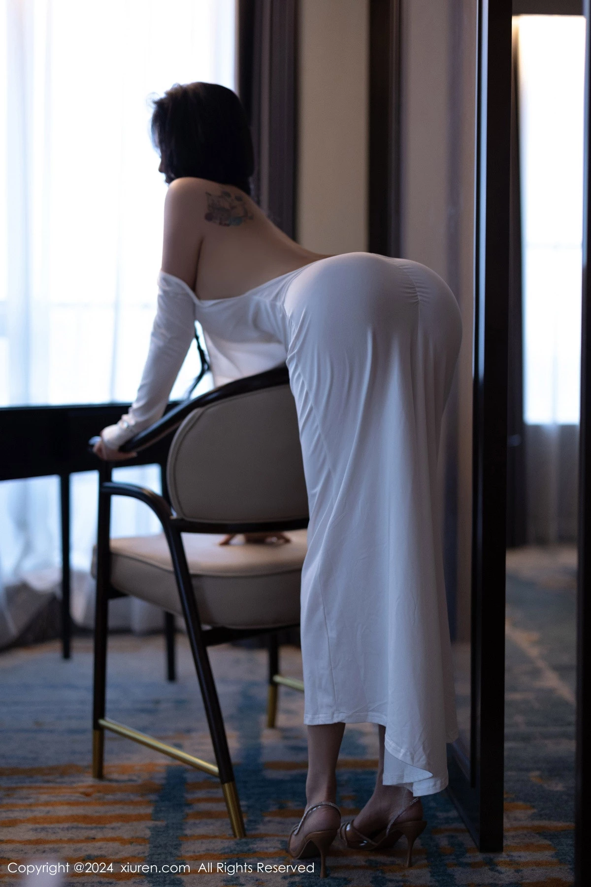 秀人集.com_[XiuRen秀人网]No.9115_模特娜比性感白色连衣裙+黑色蕾丝情趣内衣秀凹凸身材诱惑写真81P