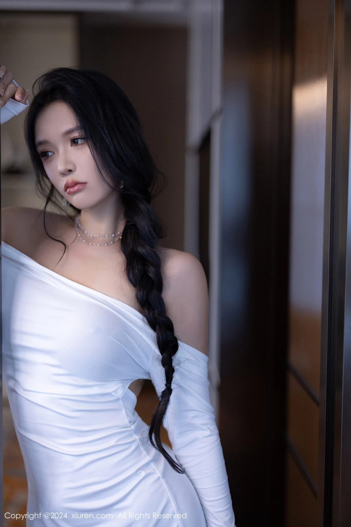 秀人集.com_[XiuRen秀人网]No.9115_模特娜比性感白色连衣裙+黑色蕾丝情趣内衣秀凹凸身材诱惑写真81P
