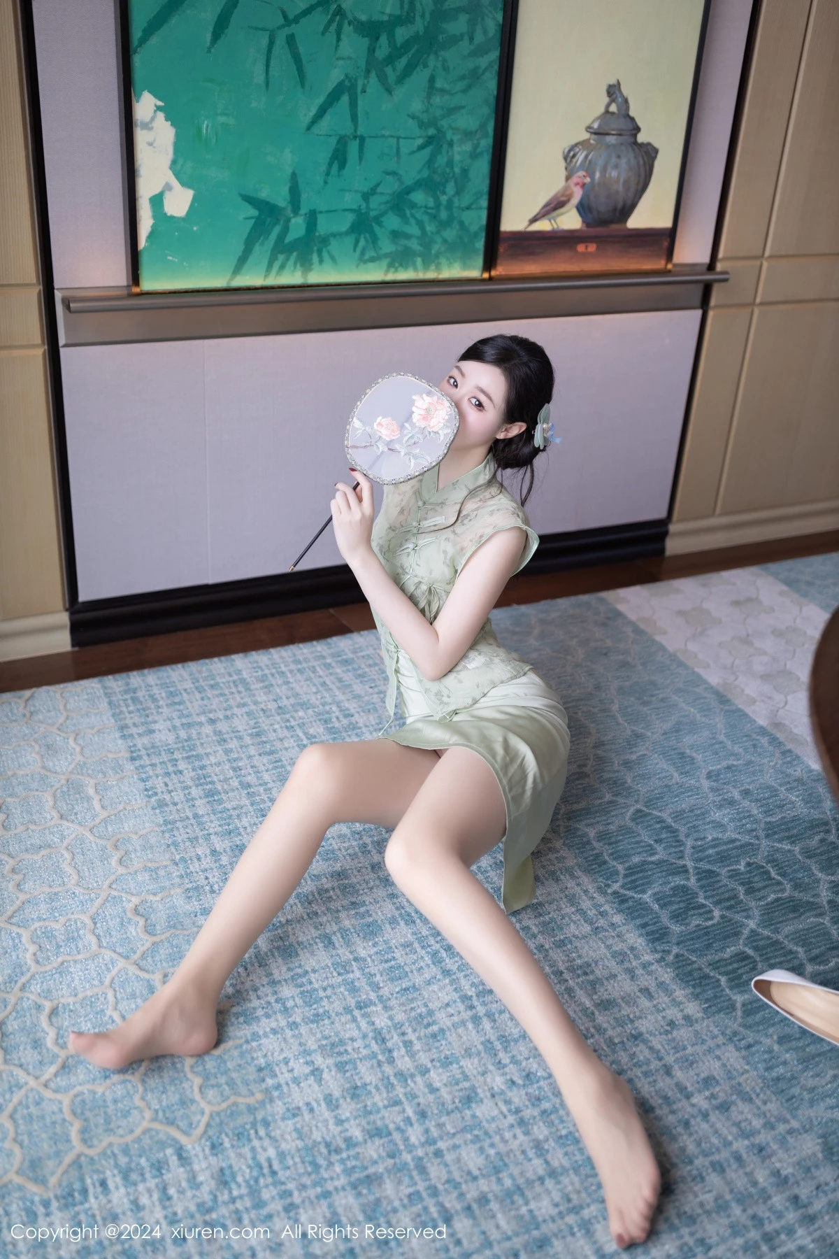 秀人集.com_[XiuRen秀人网]No.9124_模特小逗逗性感浅色古风服饰配超薄无内肉丝秀曼妙身材诱惑写真81P