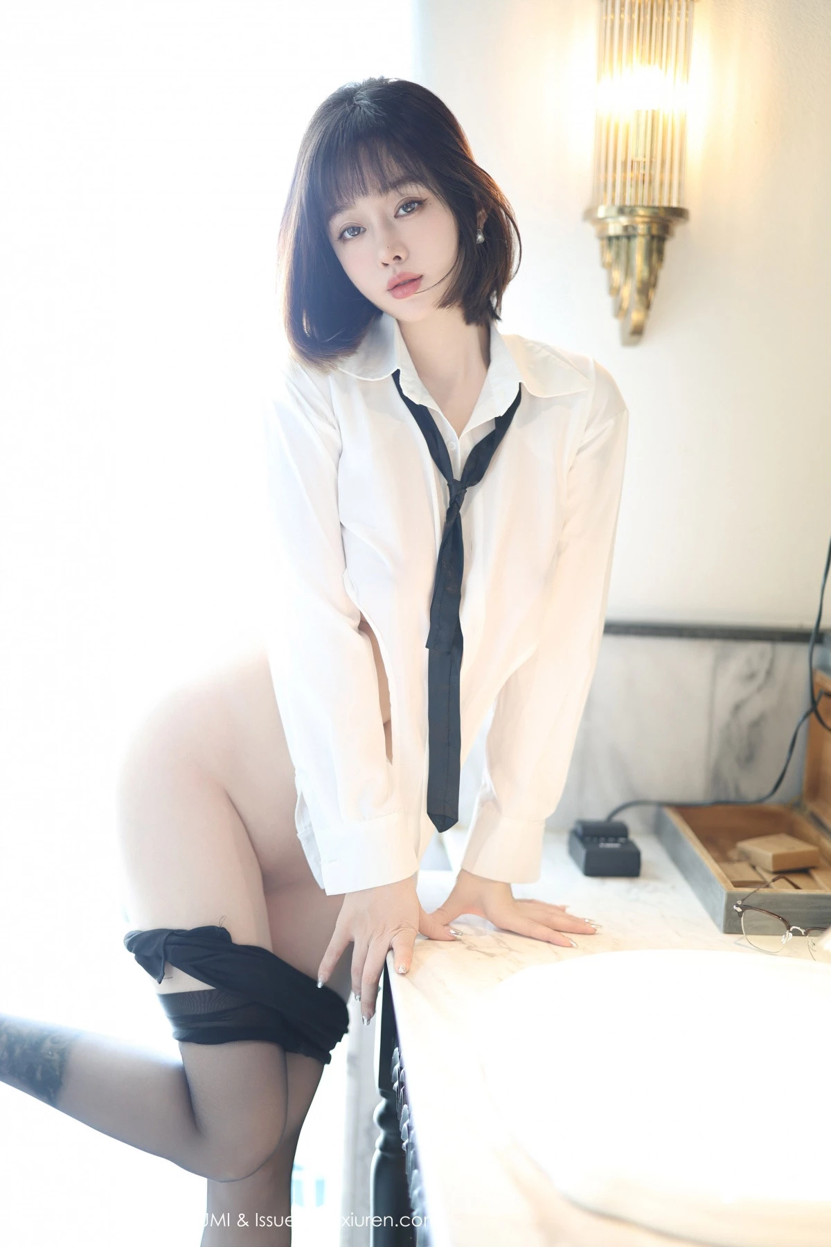 秀人集.com_[YouMi尤蜜荟]Vol.1094_女神王雨纯性感白T配黑短裙露超薄黑丝秀完美身材撩人诱惑写真77P