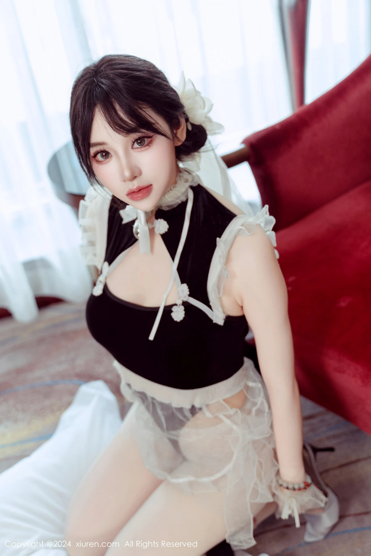 秀人集.com_[XiuRen秀人网]No.9197_模特汐汐爱吃草莓性感白色情趣服饰配超薄肉丝秀惹火身材诱惑写真80P