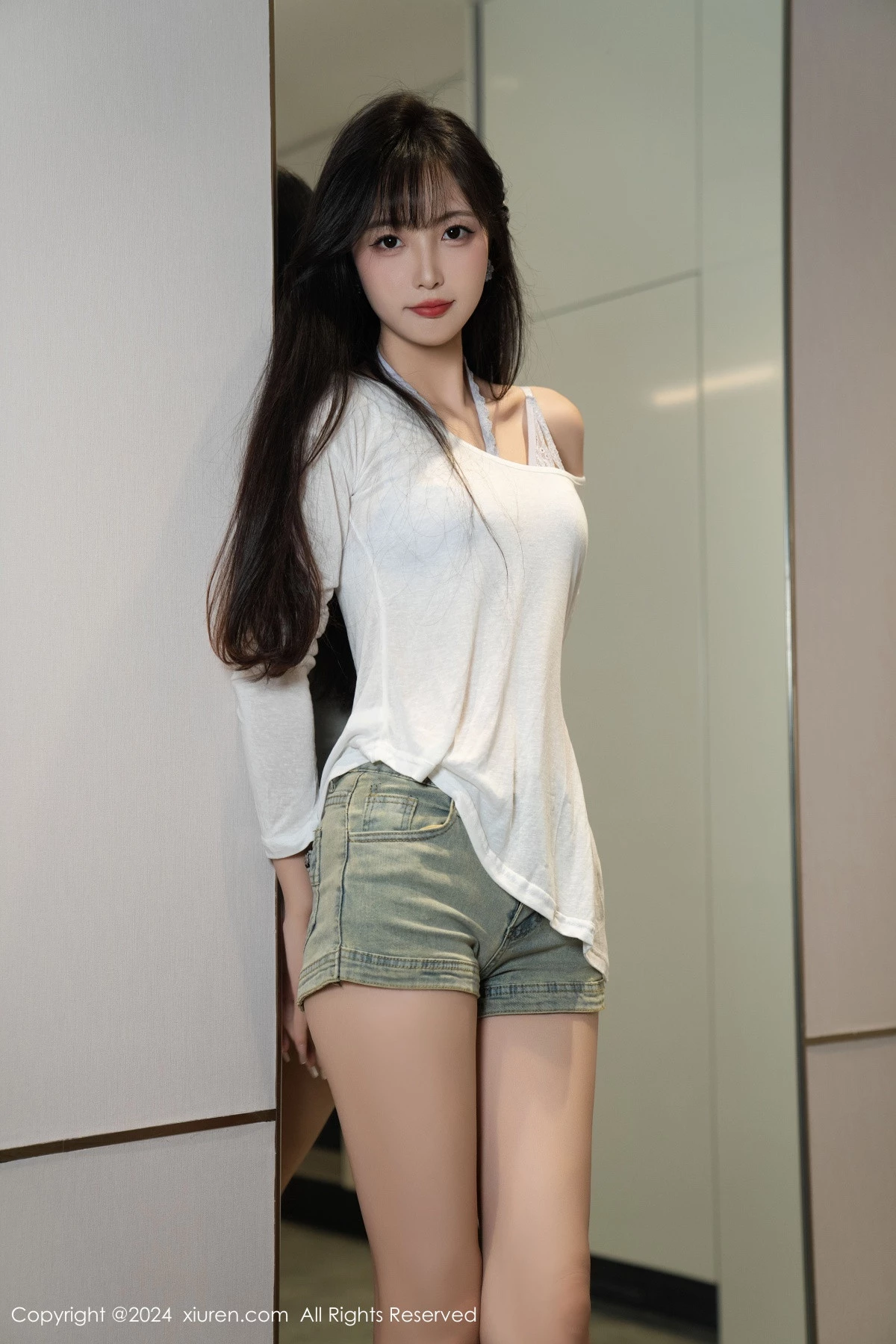 秀人集.com_[XiuRen秀人网]No.9215_模特林星阑性感蓝色情趣内衣配超短牛仔裤秀曼妙身姿迷人写真96P