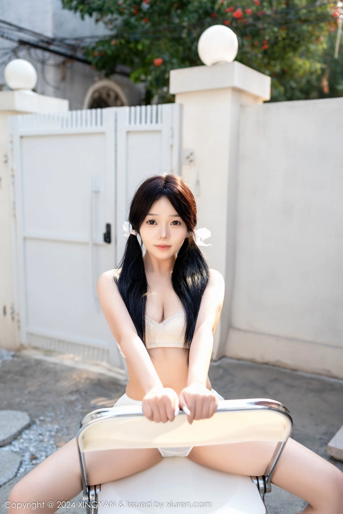 秀人集.com_[XINGYAN星颜社]VOL.274_模特黎秋秋居家小妹妹主题性感浅色内衣秀完美身材诱惑写真80P