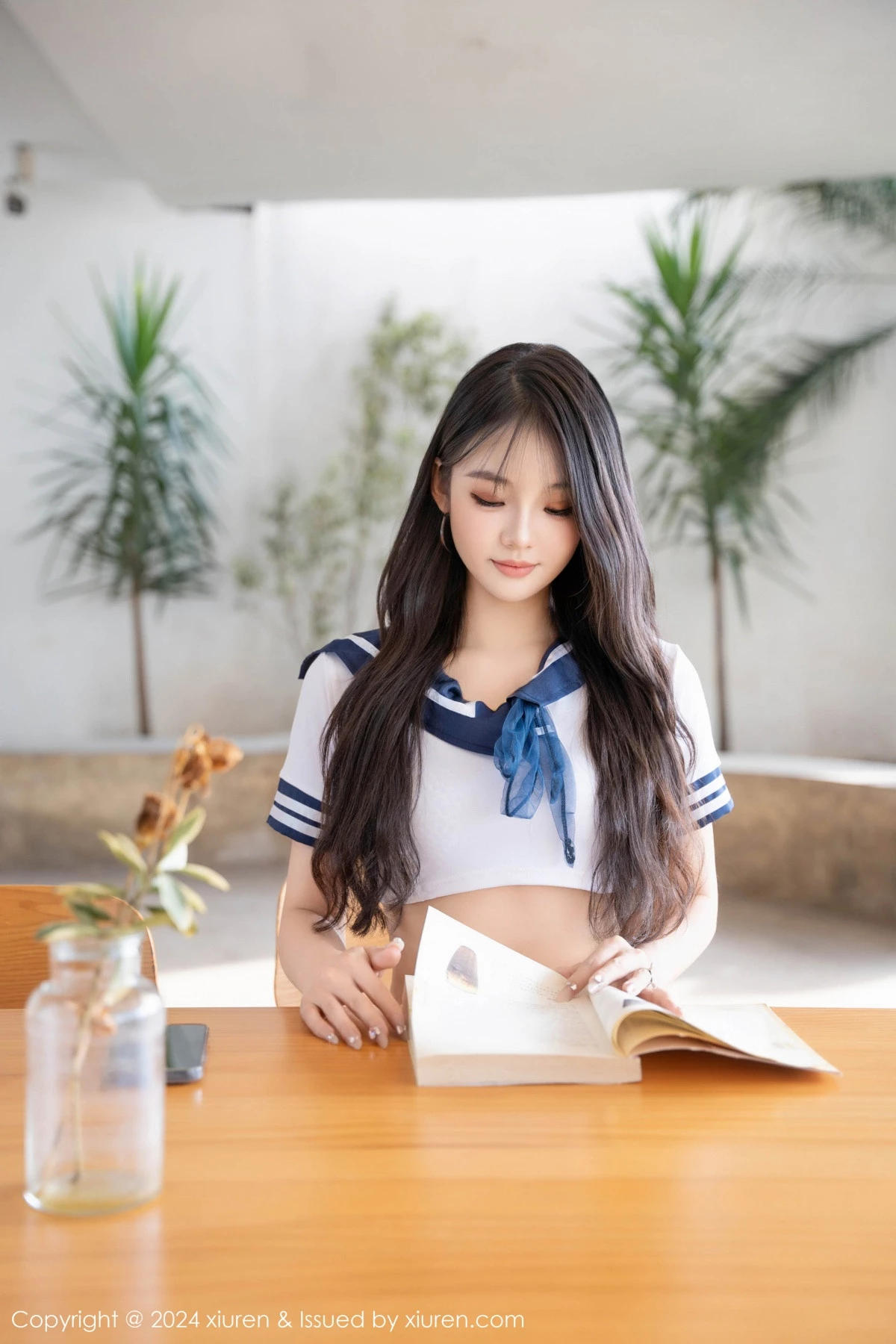 秀人集.com_[XiuRen秀人网]No.9245_新人模特李嫣性感情趣学妹制服露豹纹内衣秀丰腴身姿诱惑写真60P