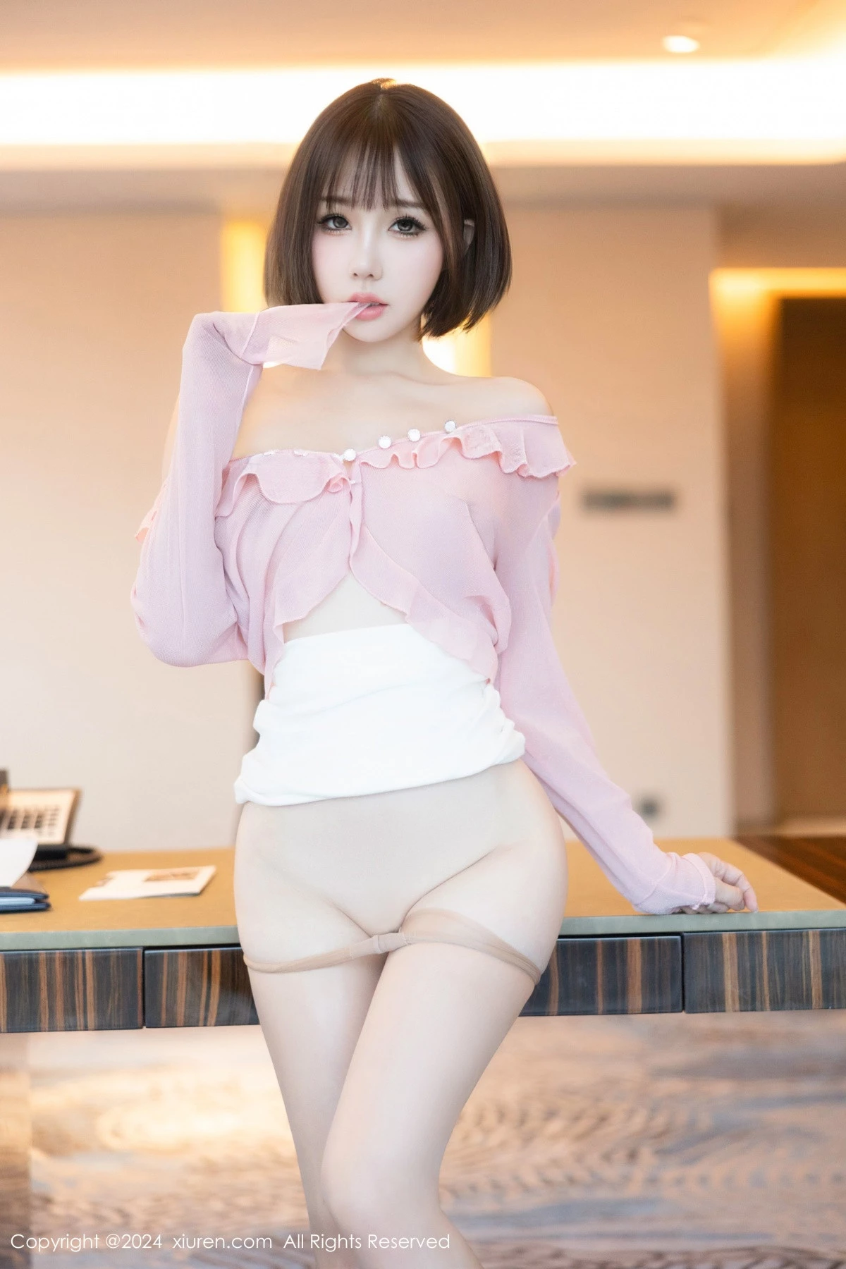 秀人集.com_[XiuRen秀人网]No.9273_模特波巧酱浴室场景粉色上衣配超薄肉丝湿身秀惹火身材诱惑写真79P