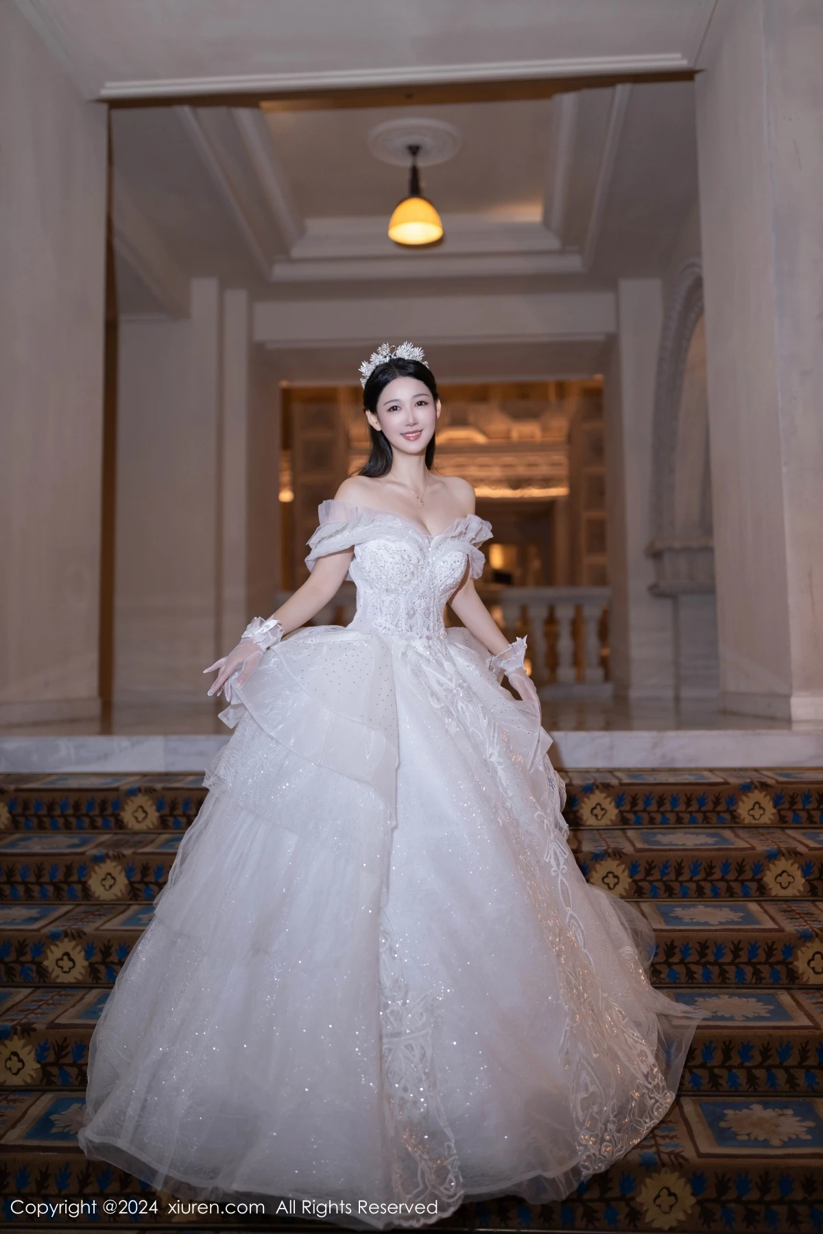 秀人集.com_[XiuRen秀人网]No.9283_模特唐安琪性感白色婚纱露白色内衣配超薄肉丝秀美腿诱惑写真86P