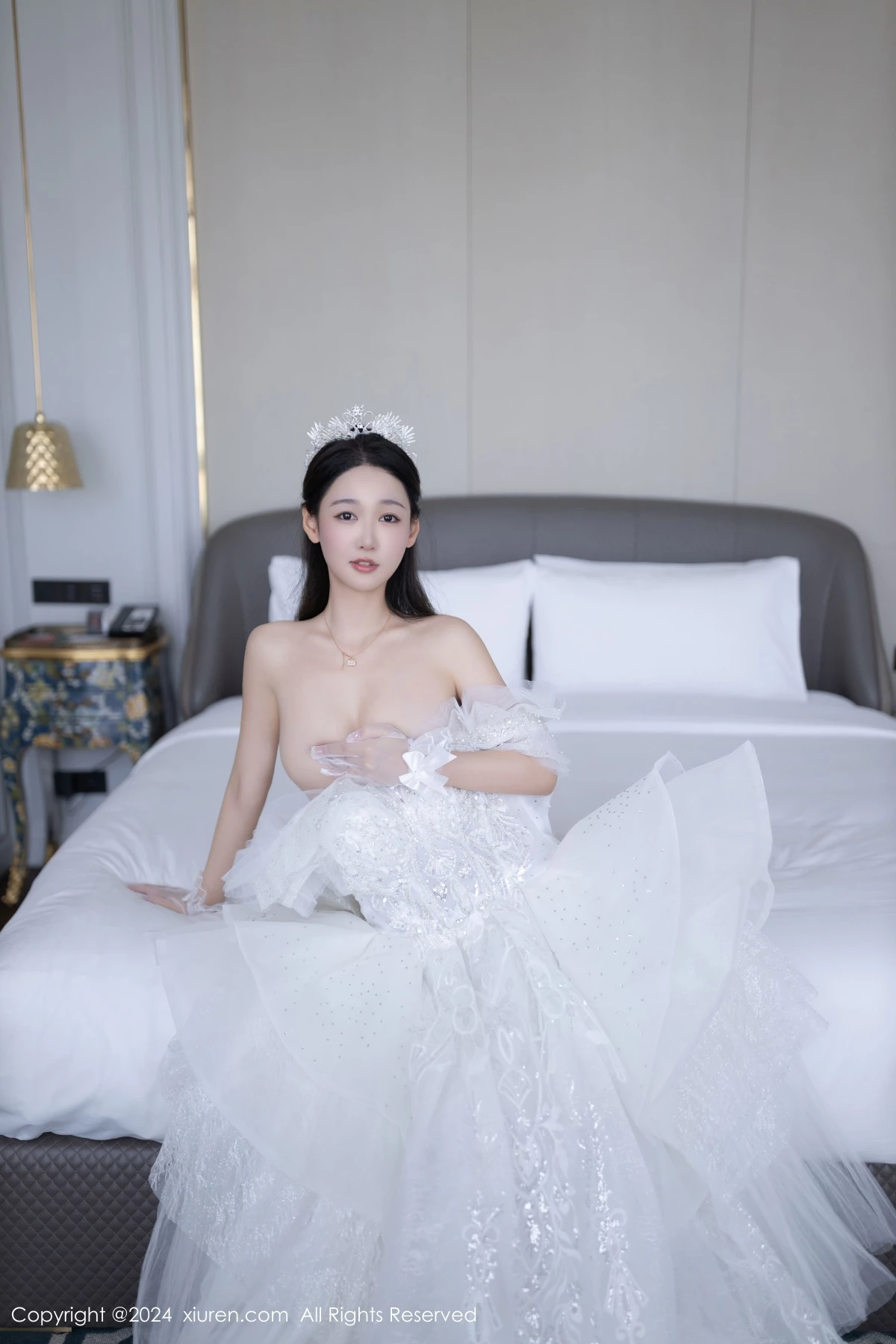 秀人集.com_[XiuRen秀人网]No.9283_模特唐安琪性感白色婚纱露白色内衣配超薄肉丝秀美腿诱惑写真86P