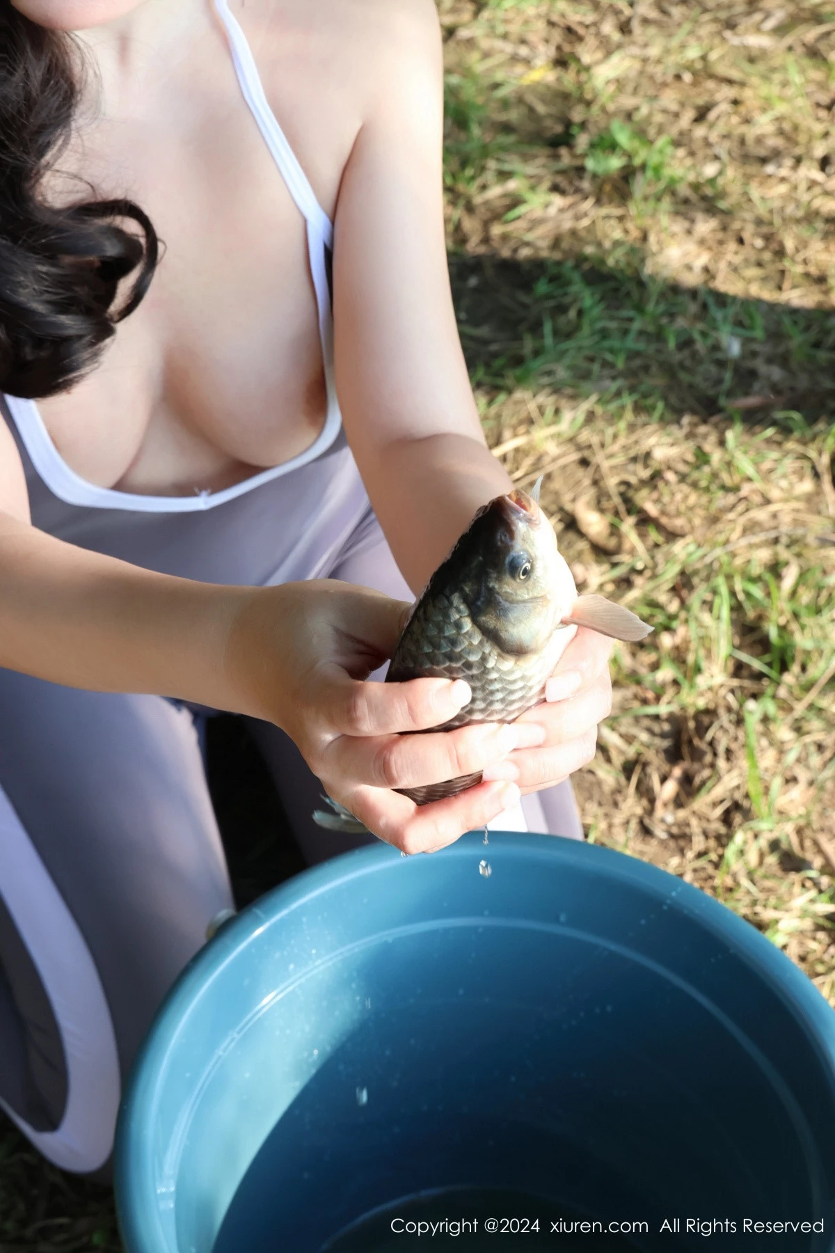 秀人集.com_[XiuRen秀人网]No.9311_模特小薯条nienie晨跑主题性感灰色运动服饰秀完美身材诱惑写真92P