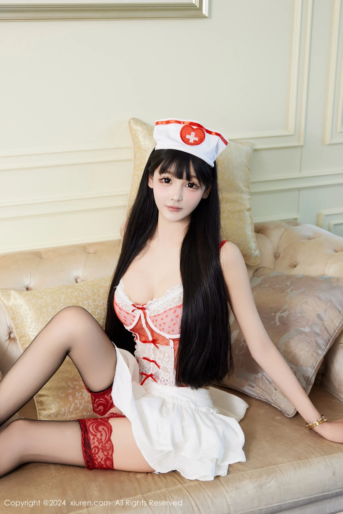 秀人集.com_[XiuRen秀人网]No.9317_模特智恩baby性感甜心护士装扮配黑丝吊袜秀丰腴美臀诱惑写真54P