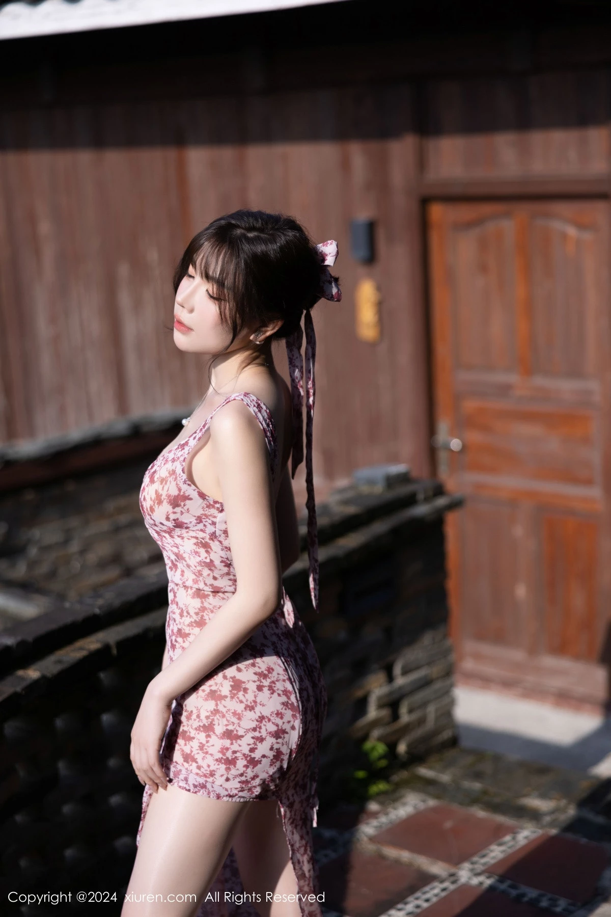 秀人集.com_[XiuRen秀人网]No.9195_女神徐莉芝Booty性感碎花连衣裙+蓝色制服秀曼妙身姿诱惑写真100P