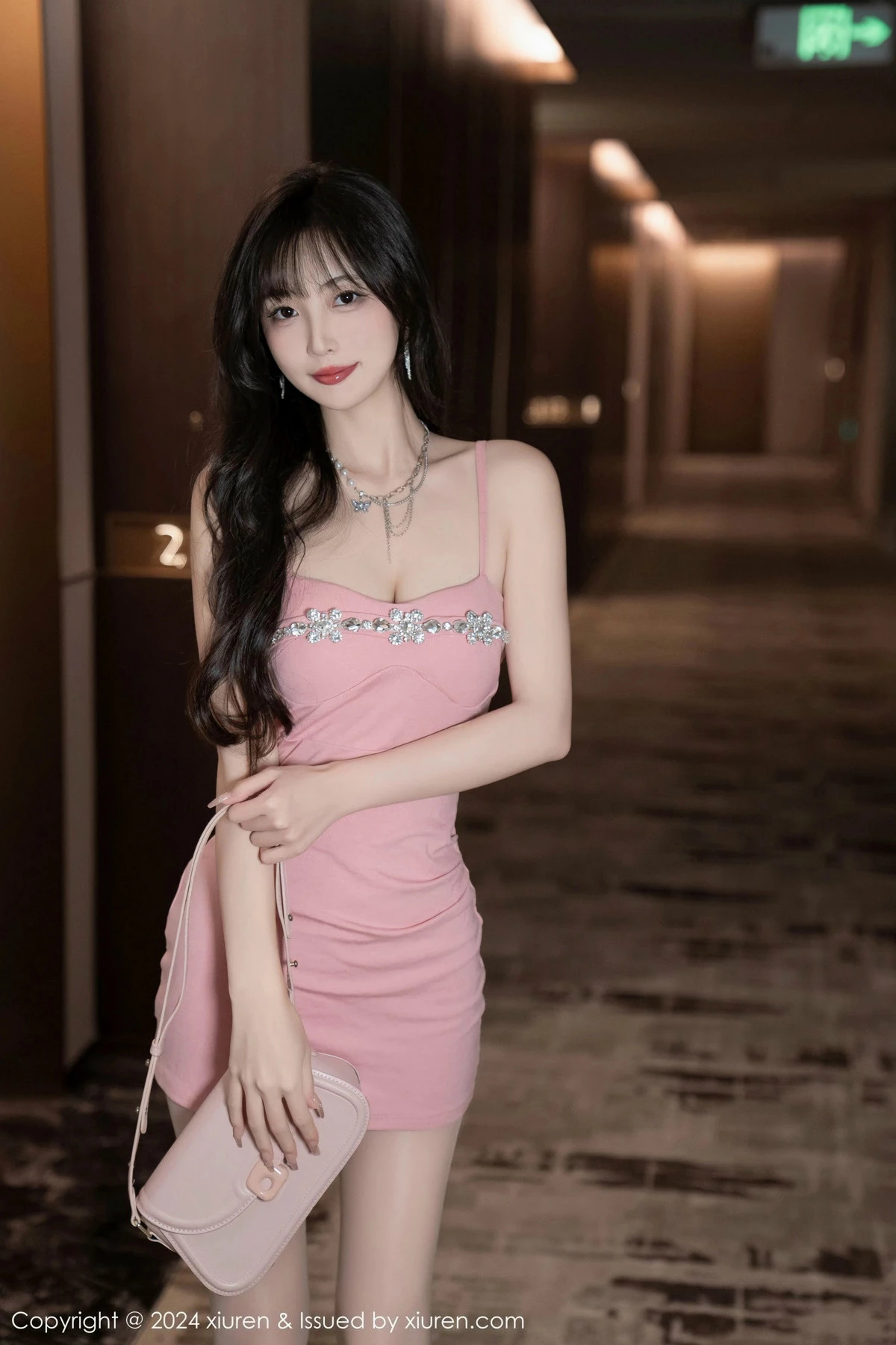 秀人集.com_[XiuRen秀人网]No.9380_模特林星阑性感粉色吊带裙+兔子装情趣内衣秀曼妙身姿诱惑写真107P