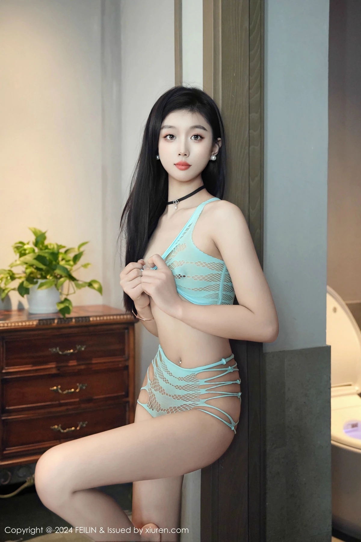 秀人集.com_[FeiLin嗲囡囡]VOL.482_模特江念鱼私房性感绿色网状情趣服饰秀完美身材迷人诱惑写真60P